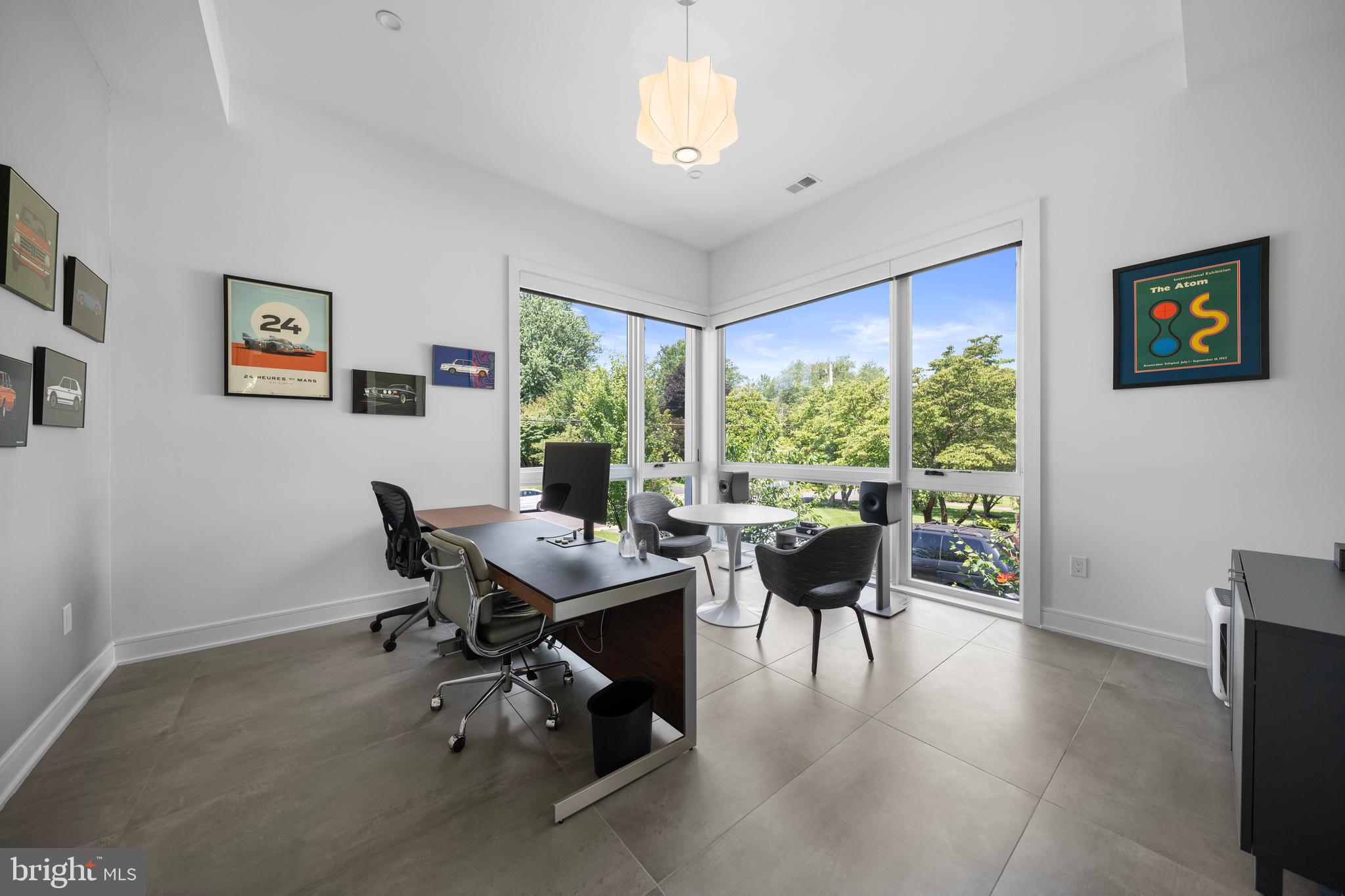 BROYHILLS MCLEAN ESTATES - Residential