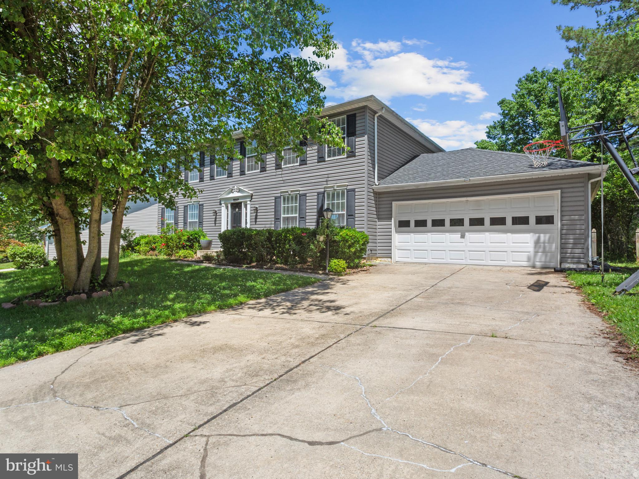12204 STANFIELD COURT