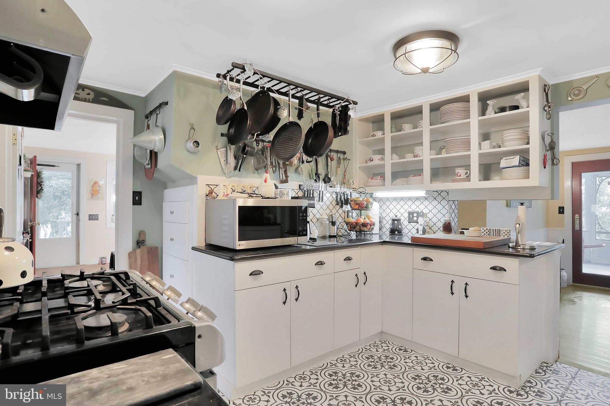 NONE UNRESTRICTED - Farm