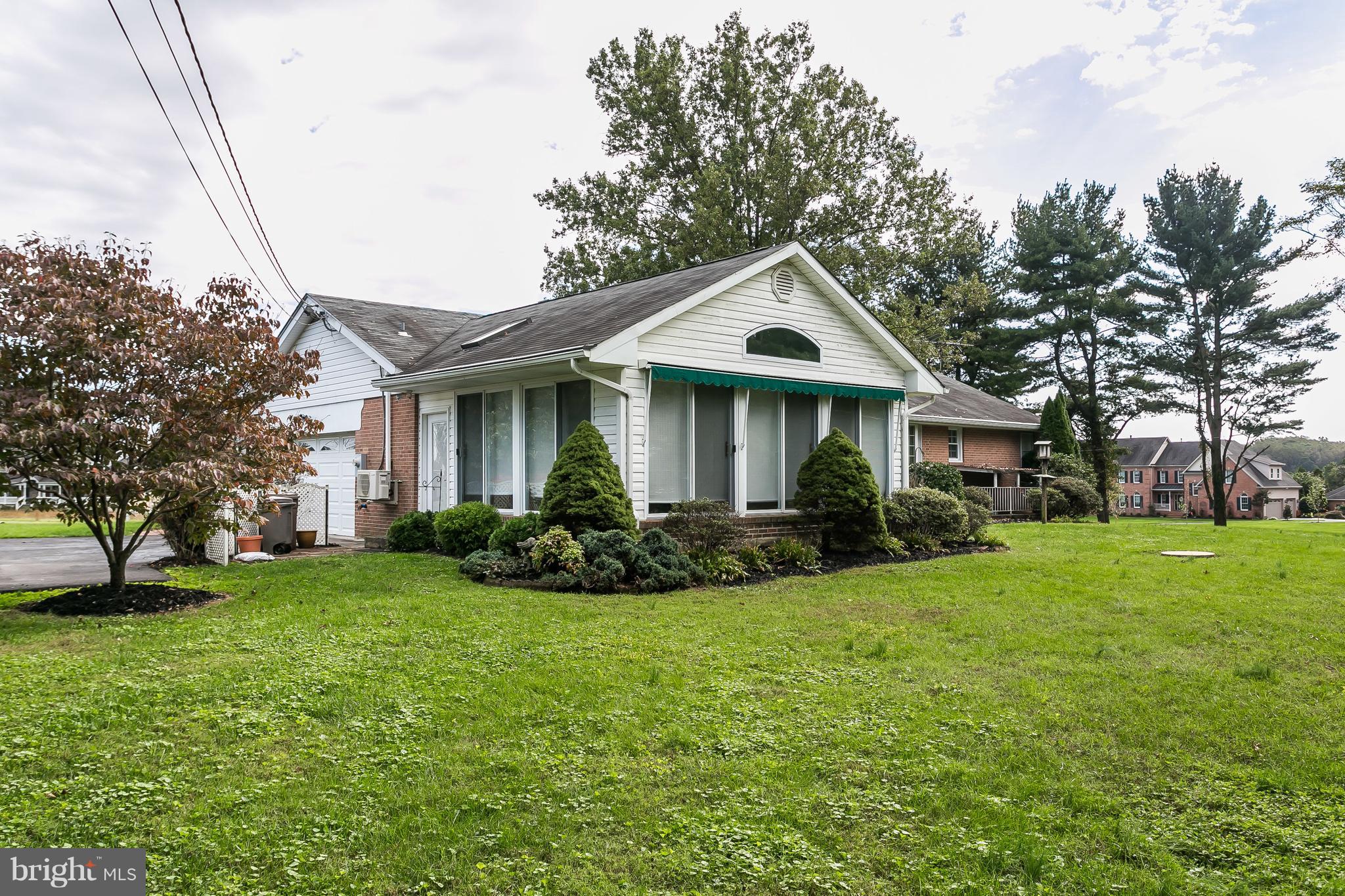 KINGSVILLE - Residential