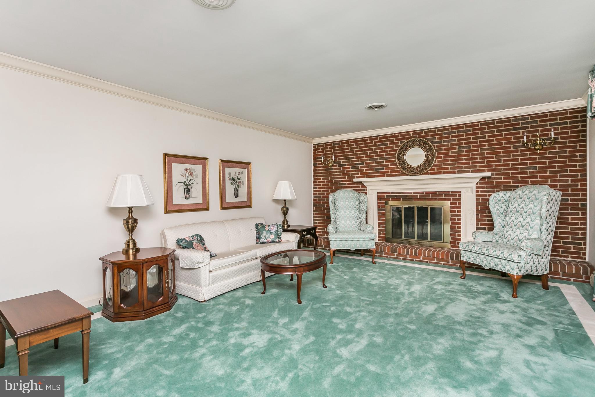 KINGSVILLE - Residential