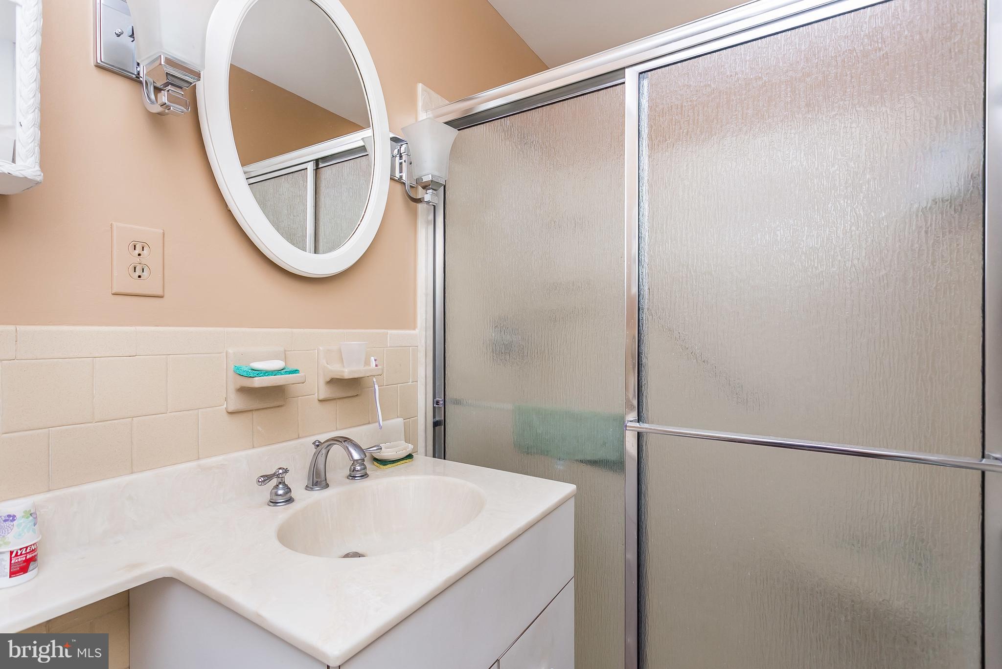 KINGSVILLE - Residential