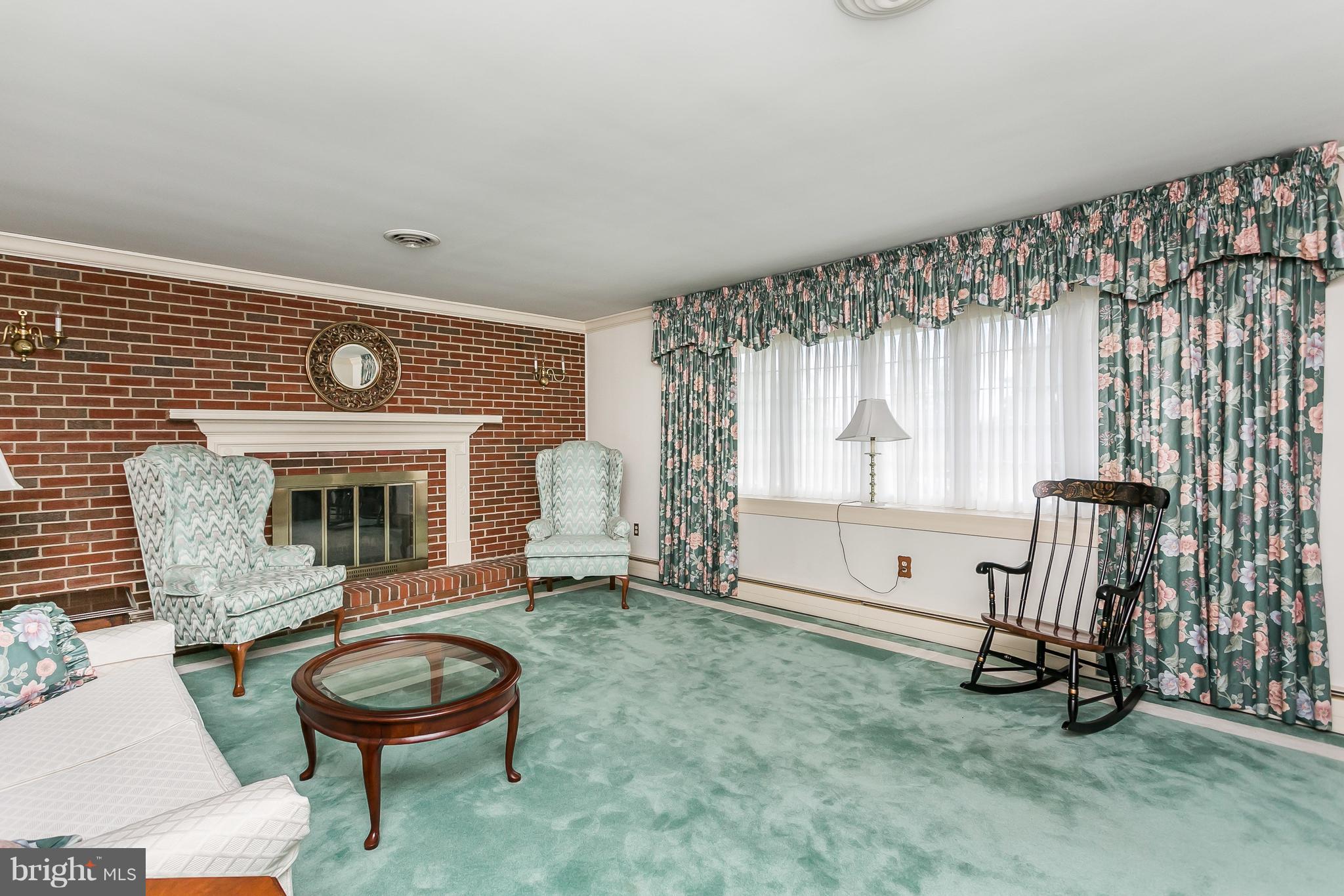 KINGSVILLE - Residential