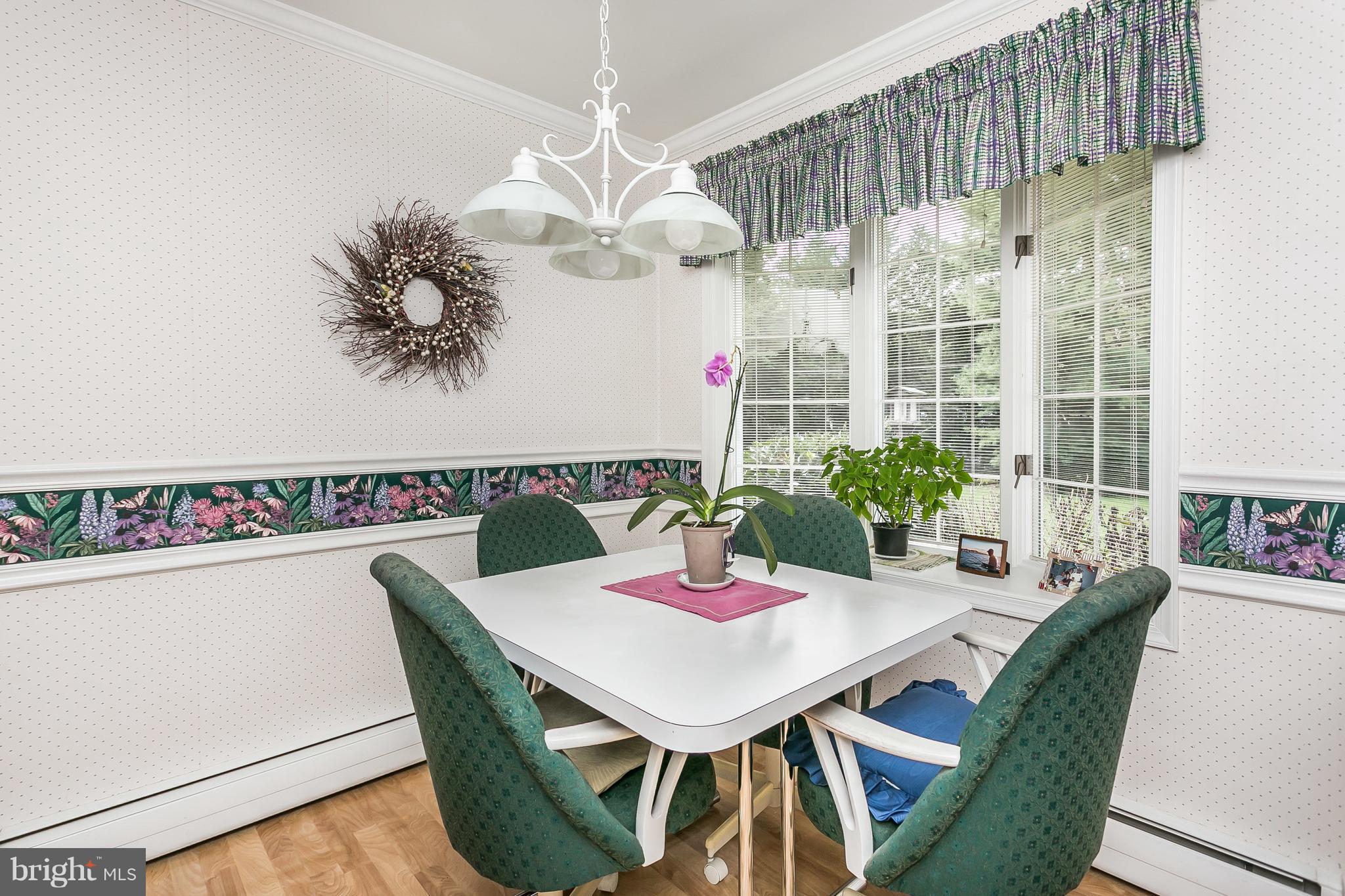 KINGSVILLE - Residential