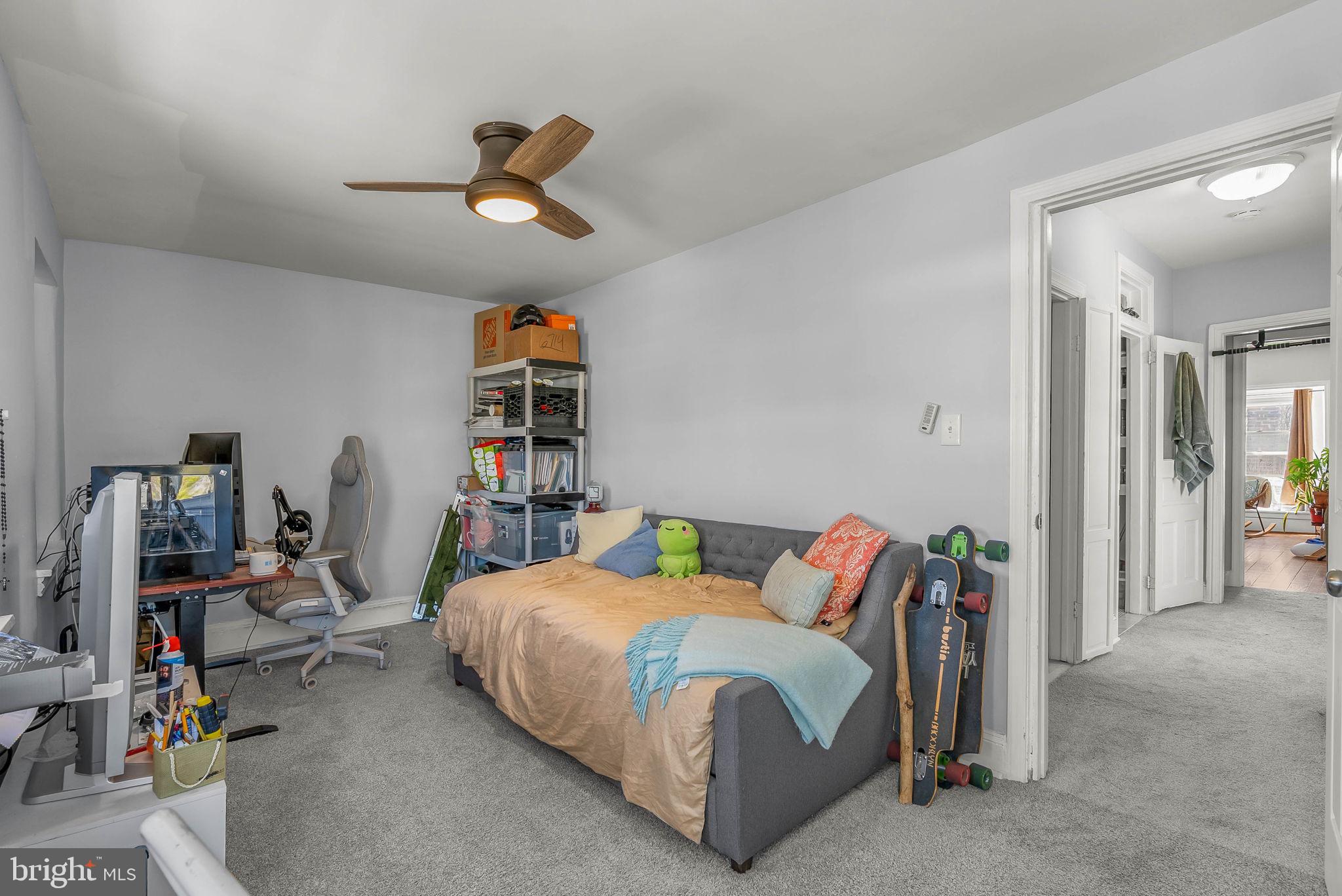 ROXBOROUGH - Residential
