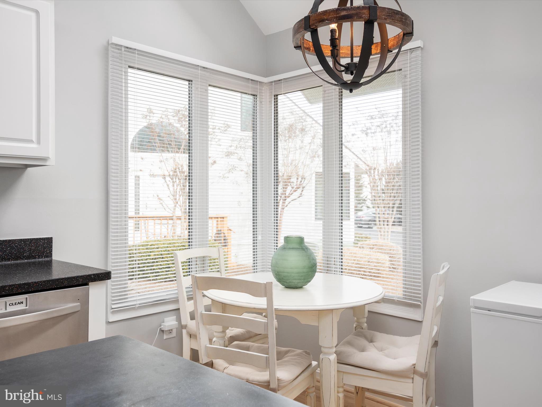 THOMPSON CREEK CONDOS - Residential