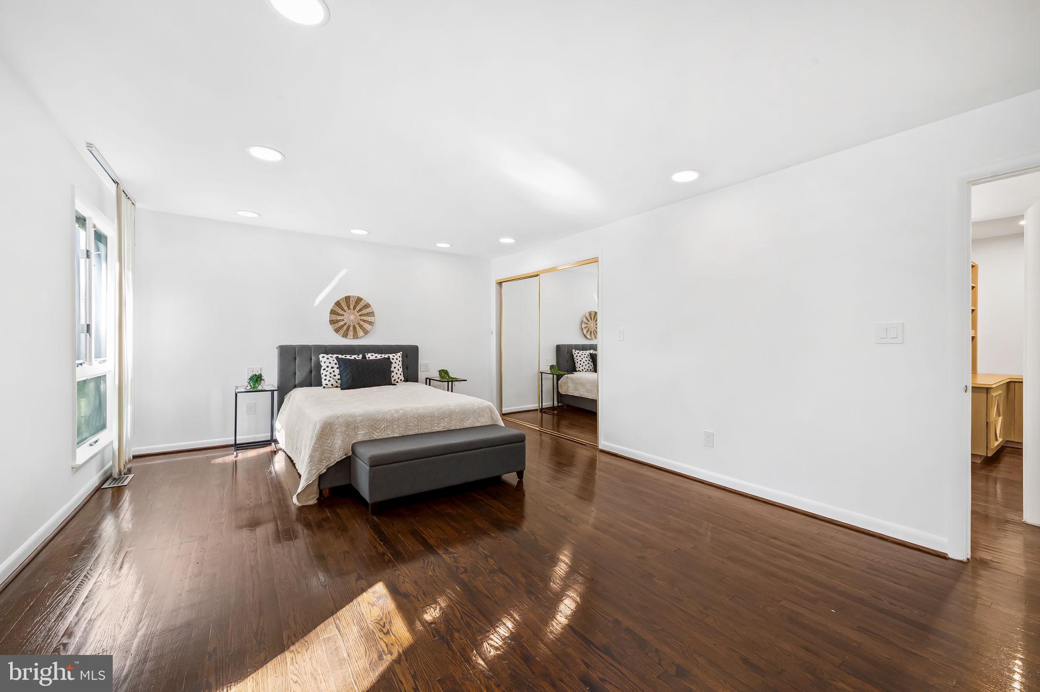 CAVES PARK - Residential