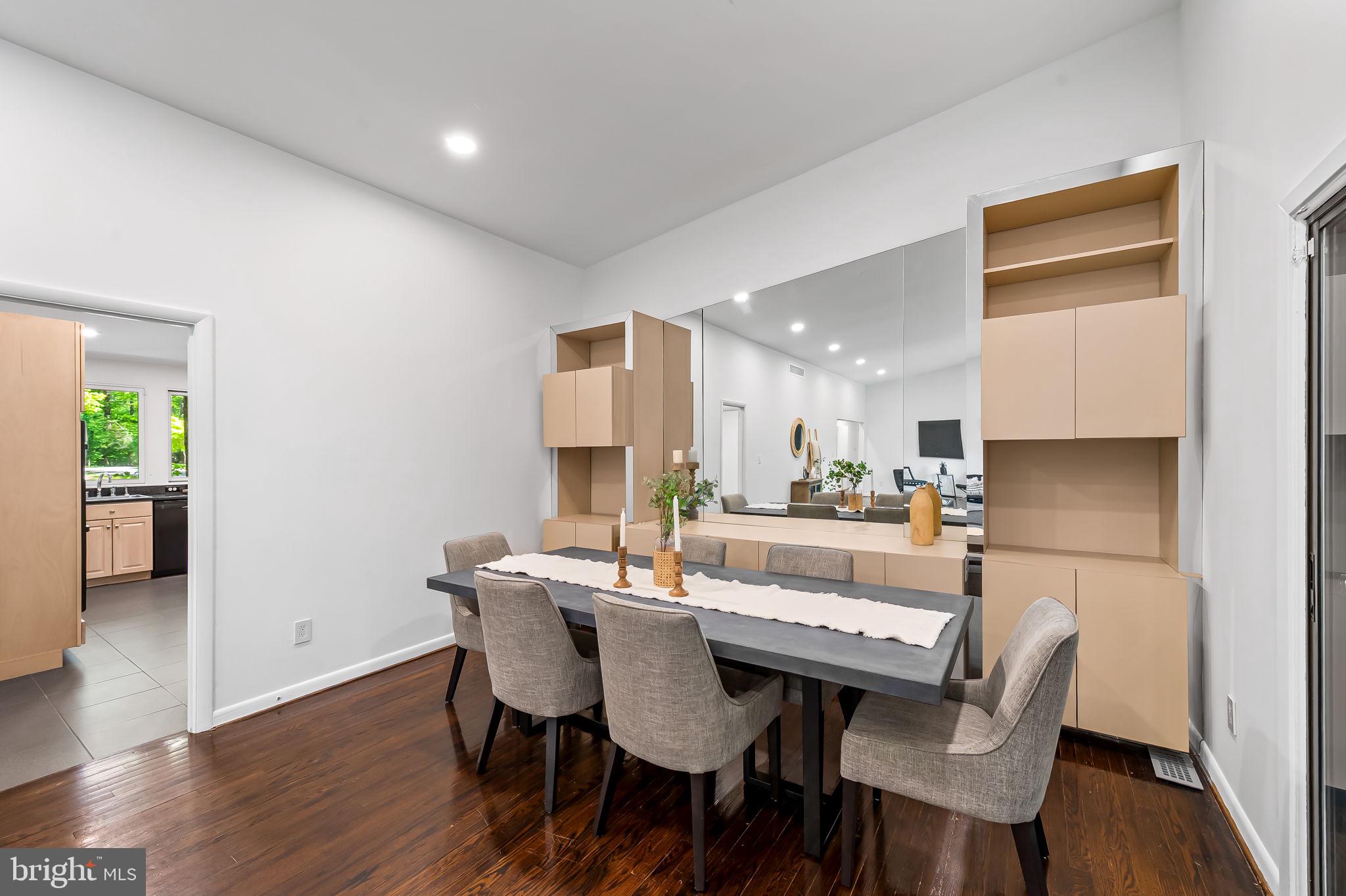 CAVES PARK - Residential