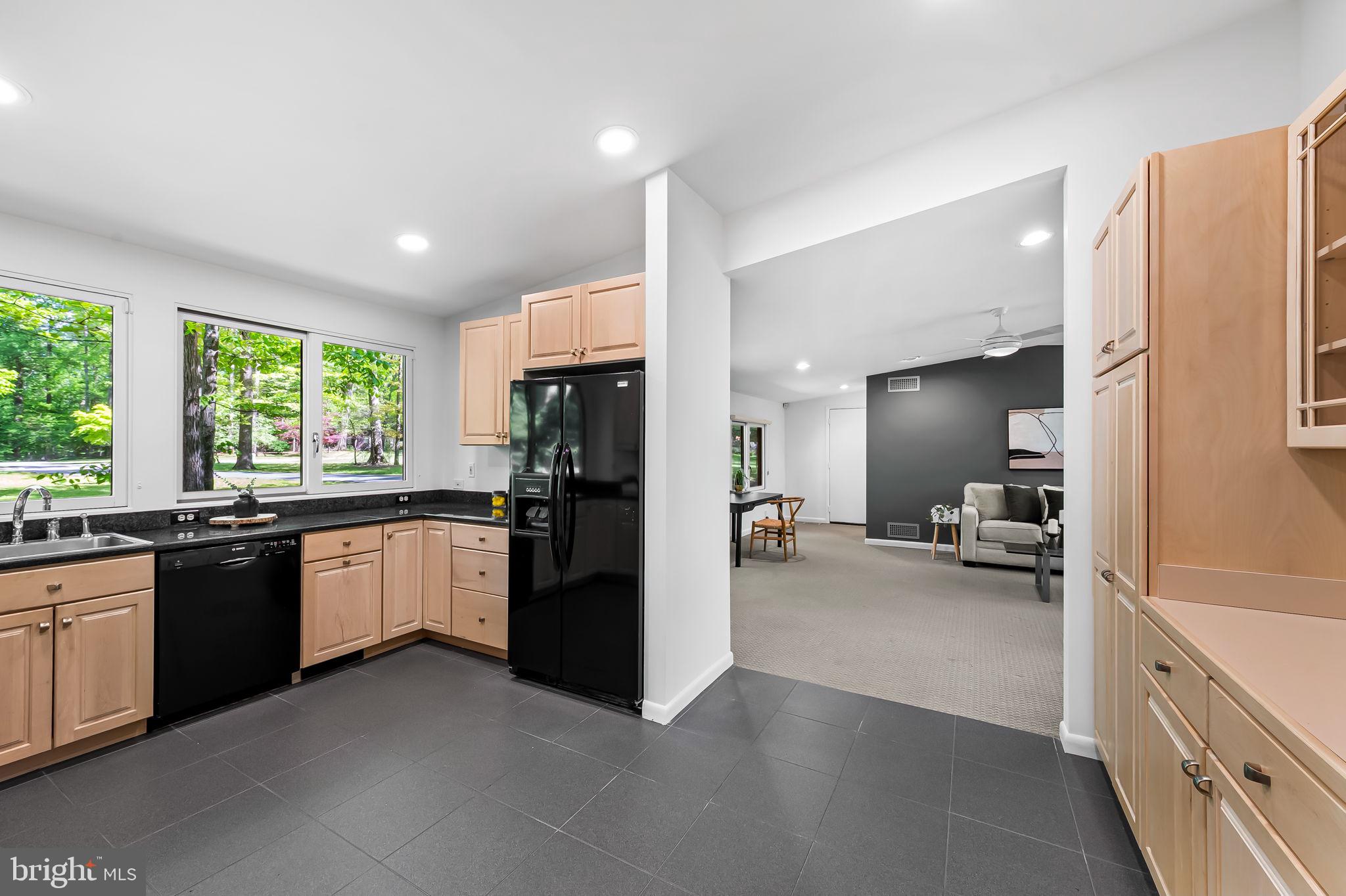 CAVES PARK - Residential