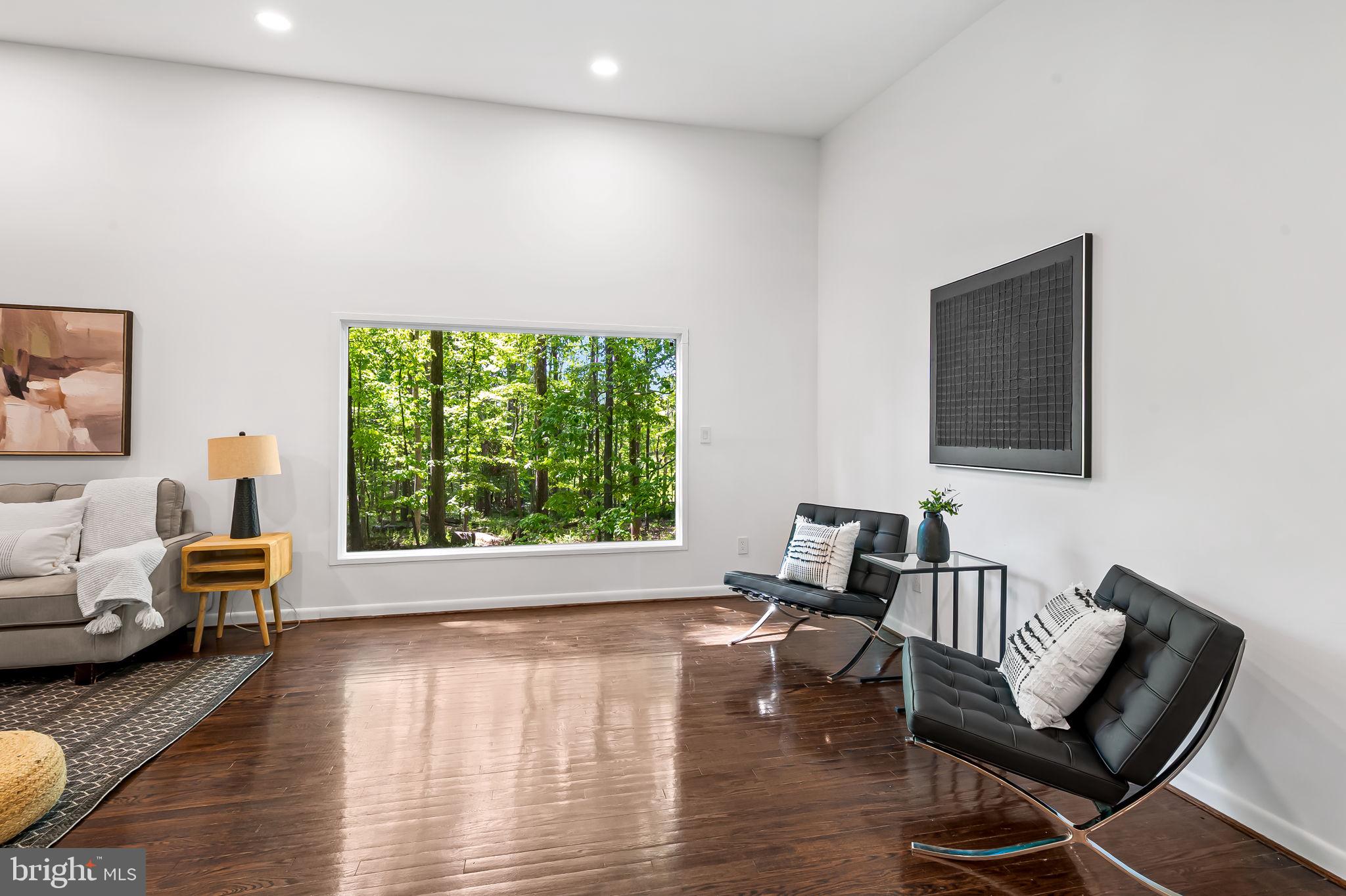 CAVES PARK - Residential