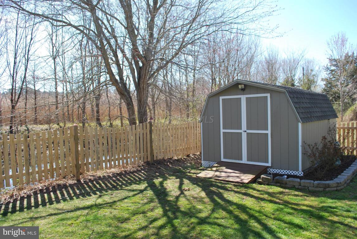 HIDDEN HARBOR - Residential