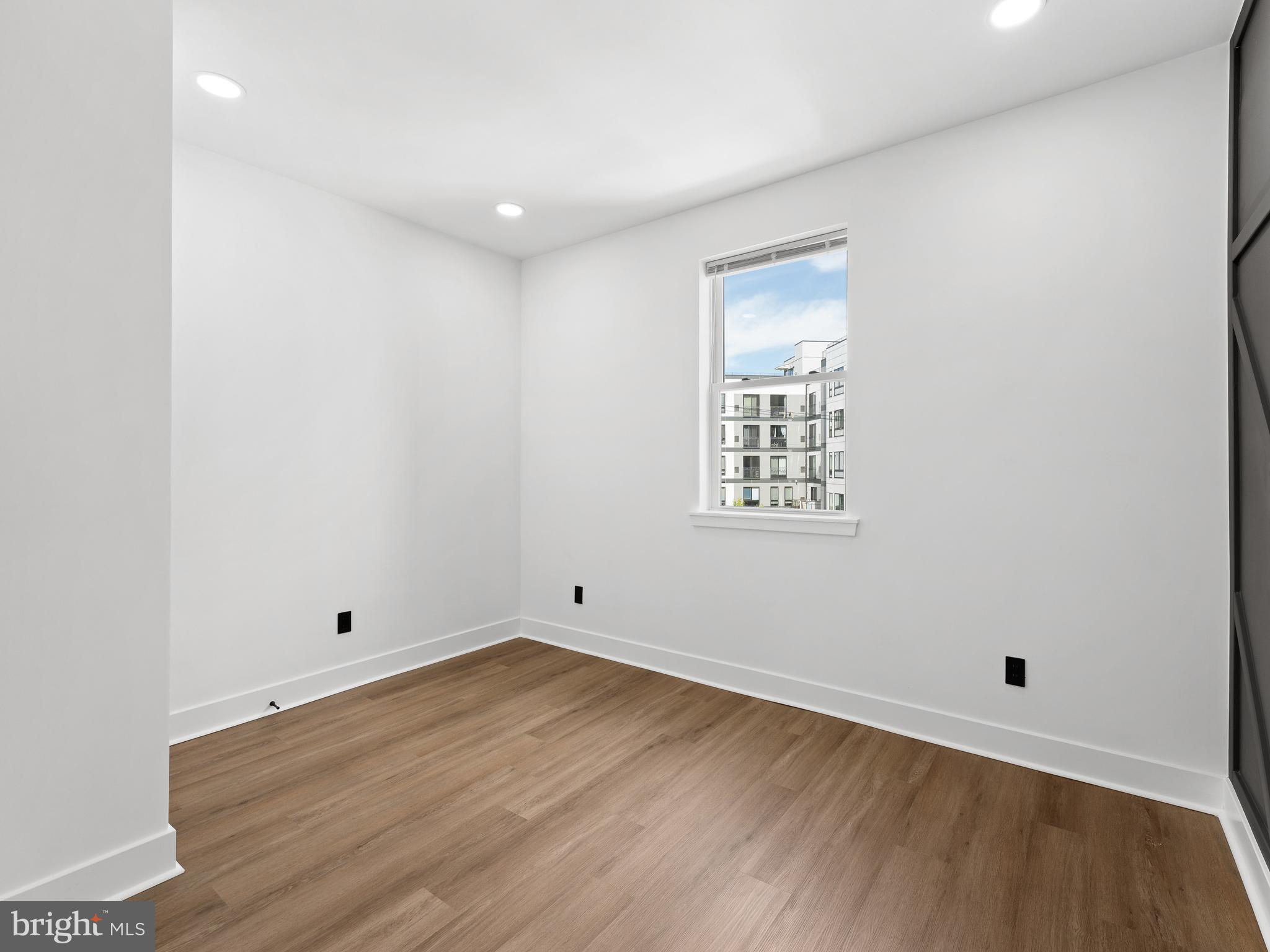 WEST KENSINGTON - Residential Lease