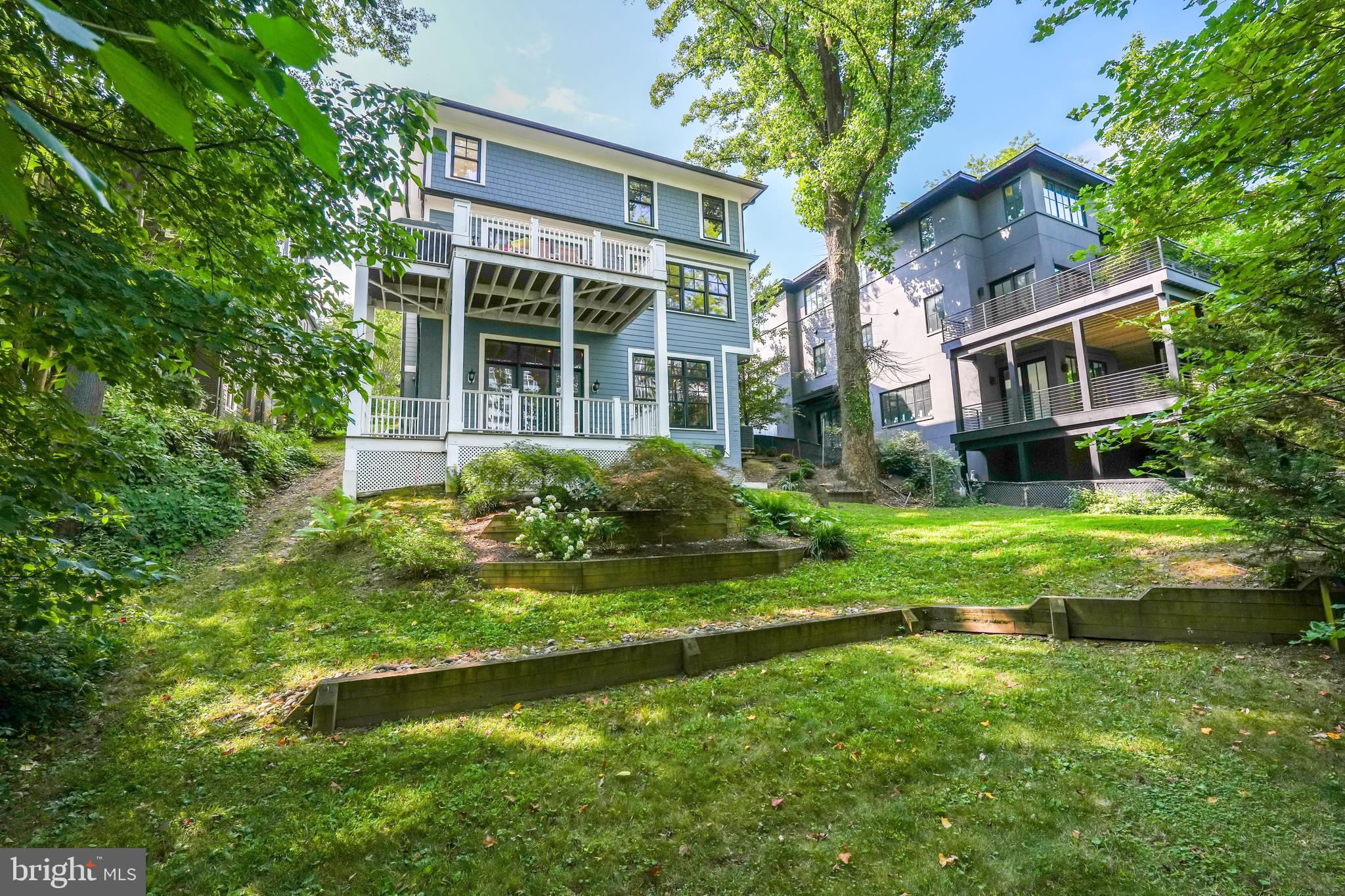 CHEVY CHASE - Residential