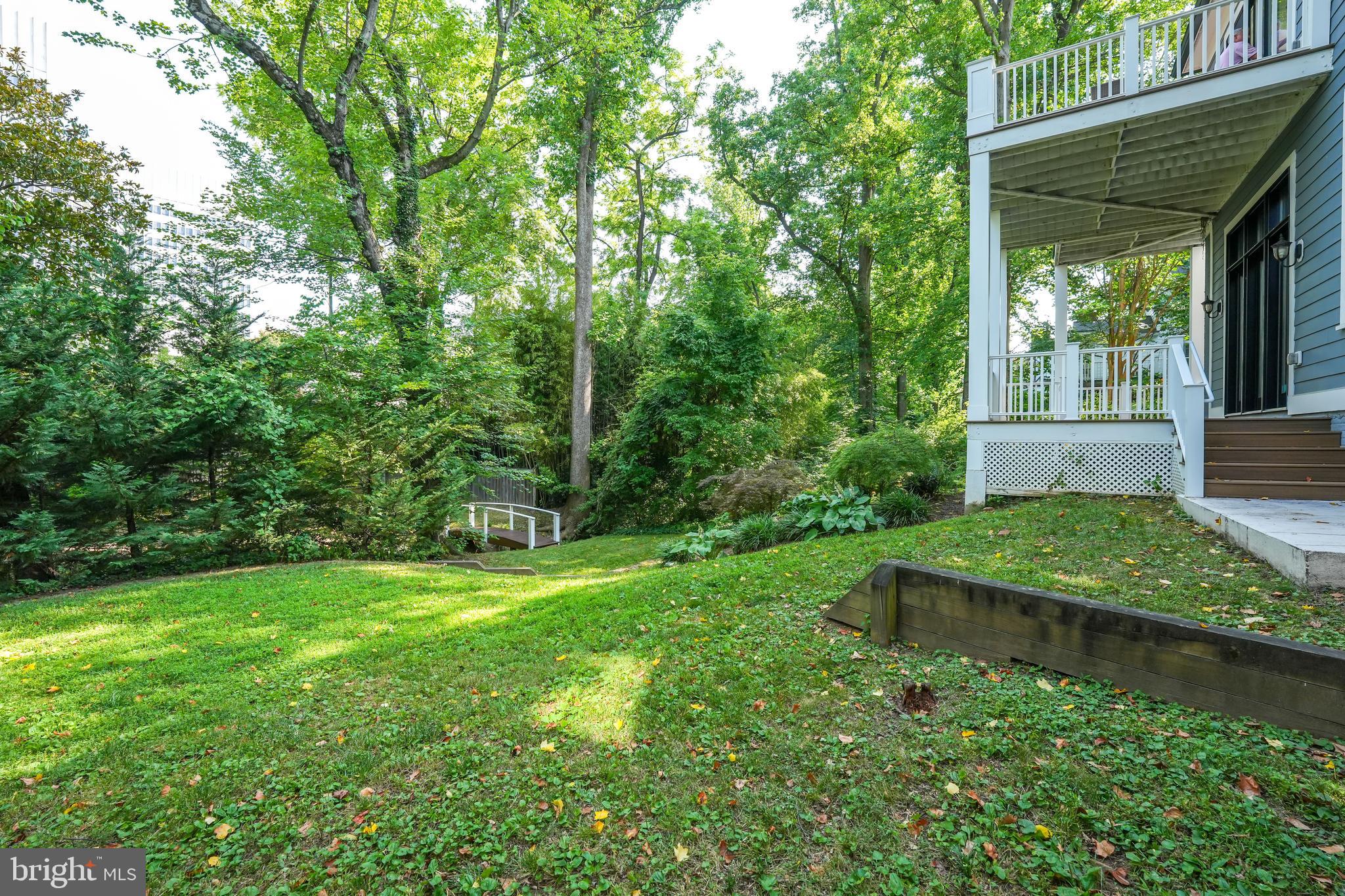 CHEVY CHASE - Residential