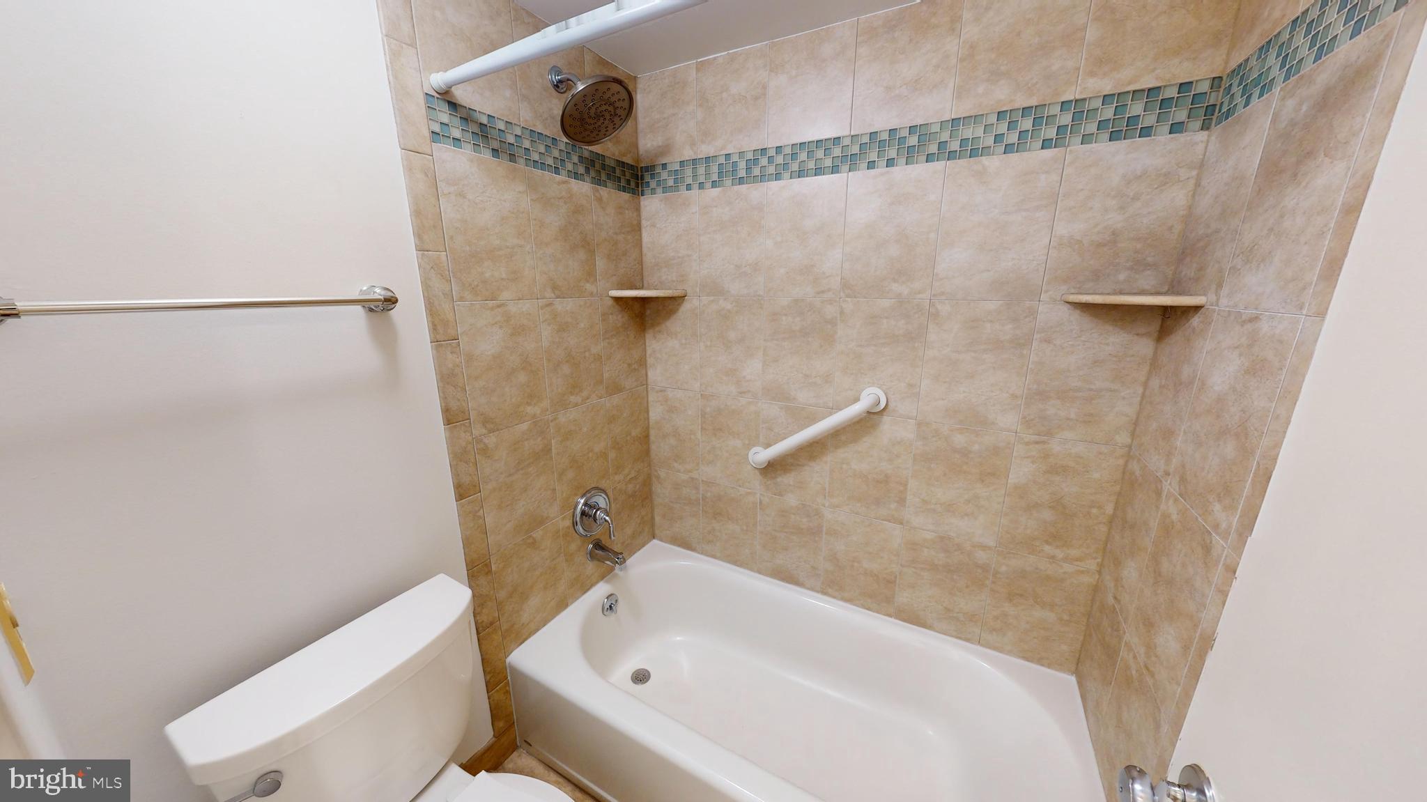 WATERGATE AT LANDMARK - Residential