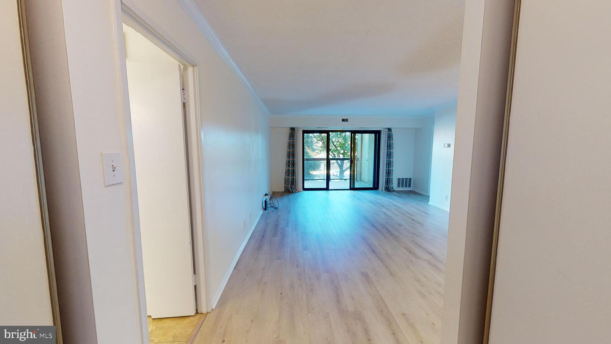 WATERGATE AT LANDMARK - Residential