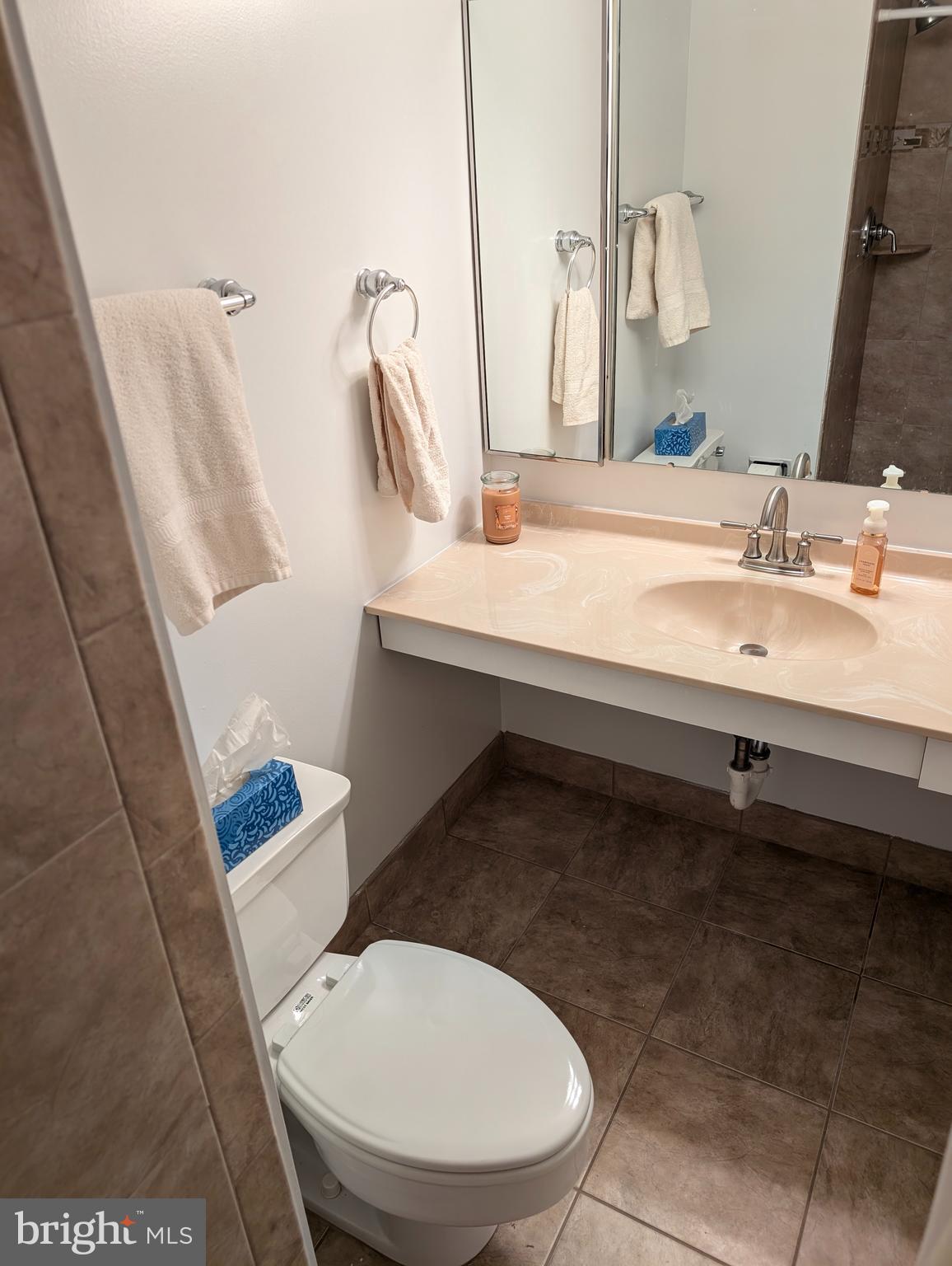 WATERGATE AT LANDMARK - Residential