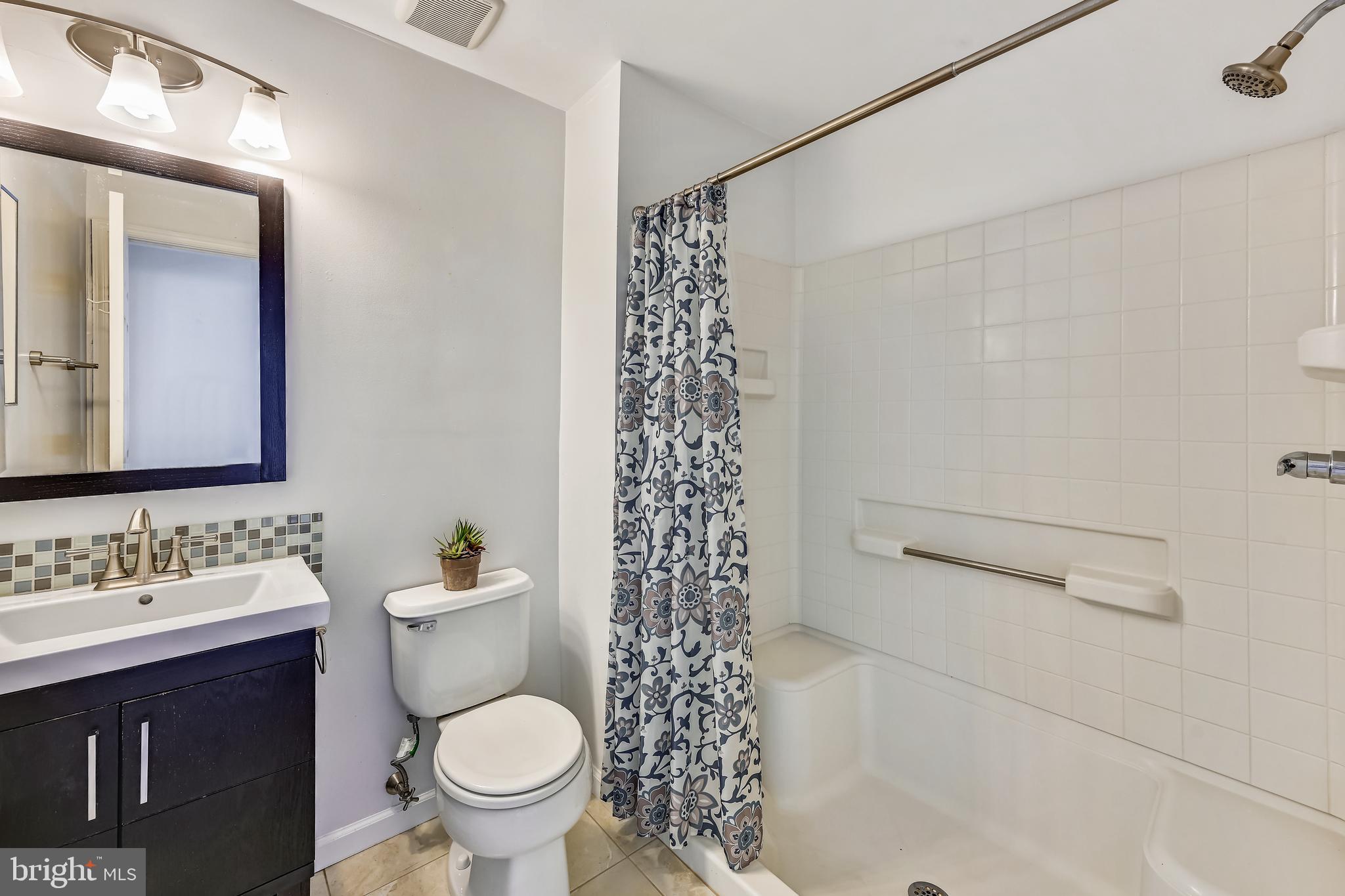 TIDEWATER COLONY - Residential