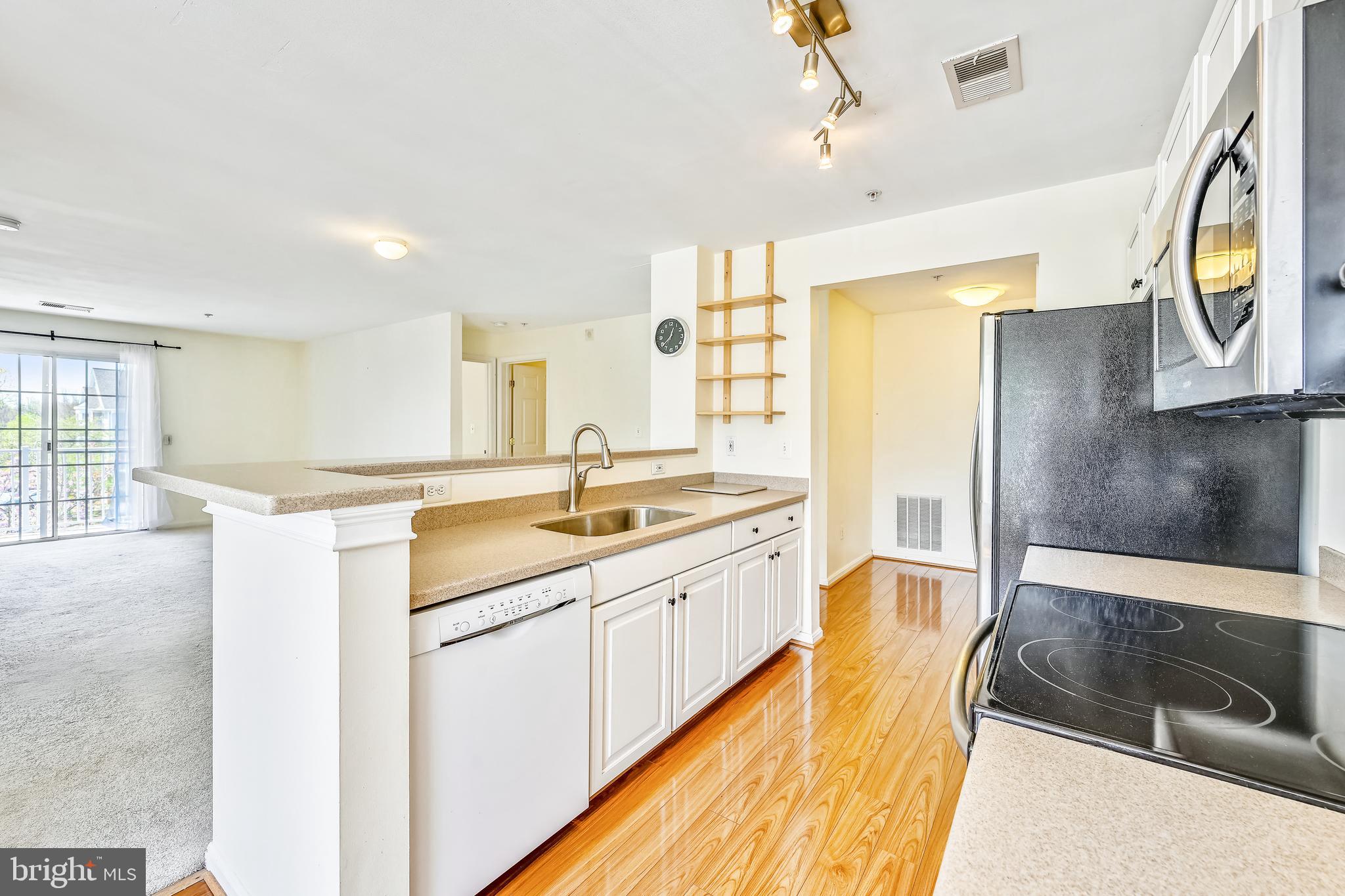 TIDEWATER COLONY - Residential