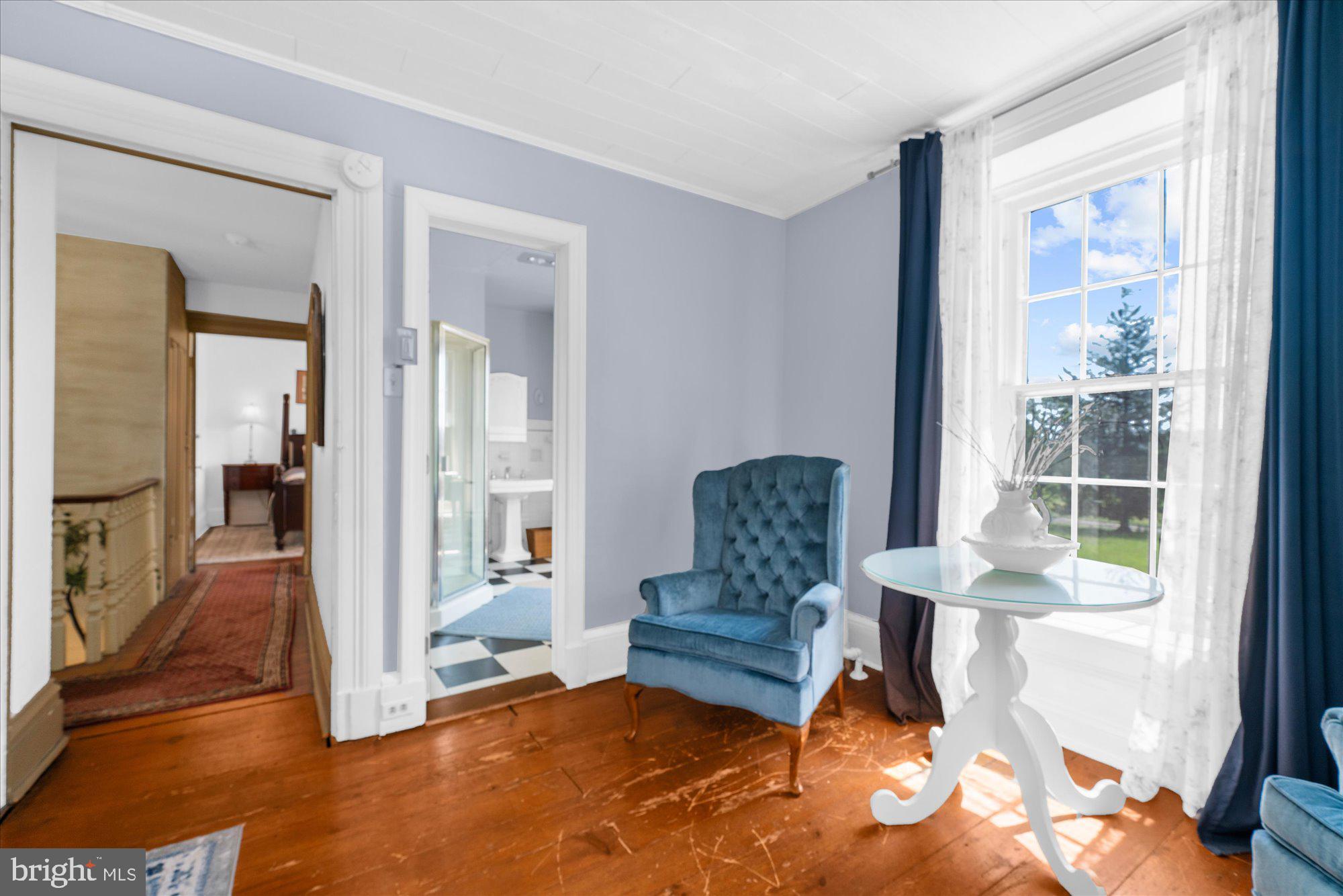 THE MEADOWS - Residential