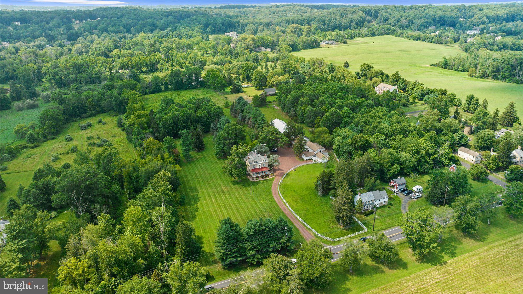 THE MEADOWS - Residential