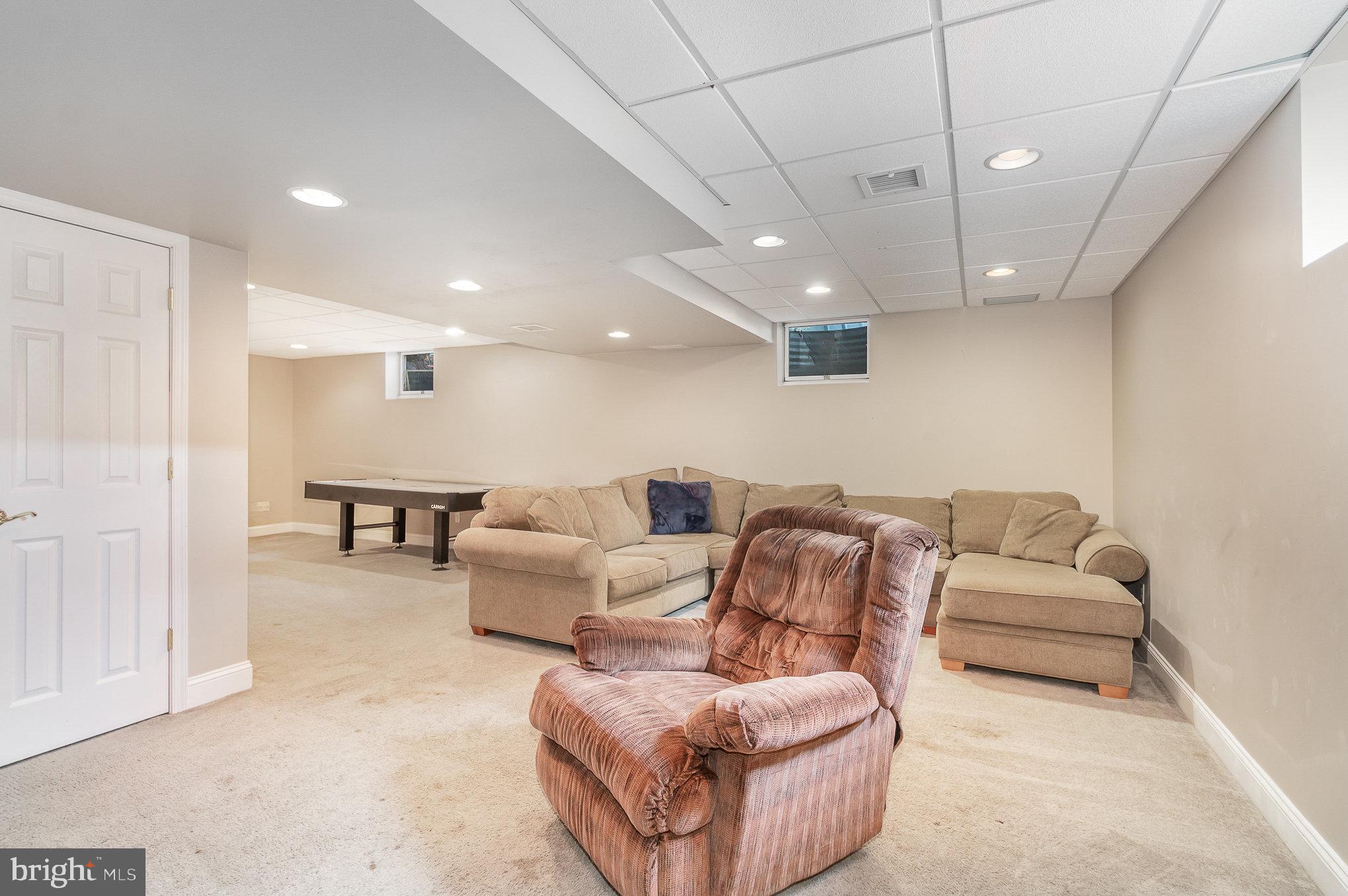 KINGSWOOD - Residential