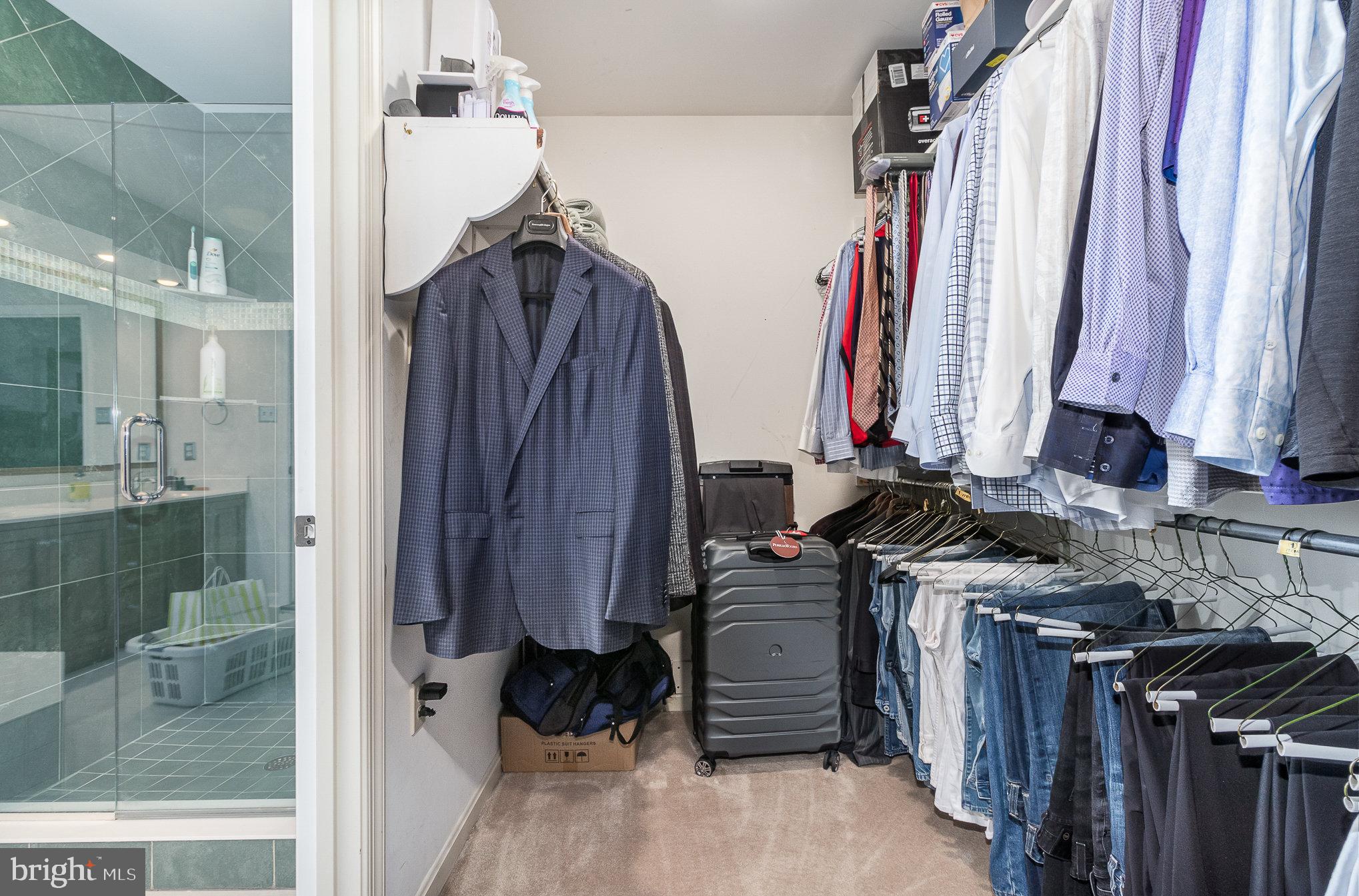 KINGSWOOD - Residential