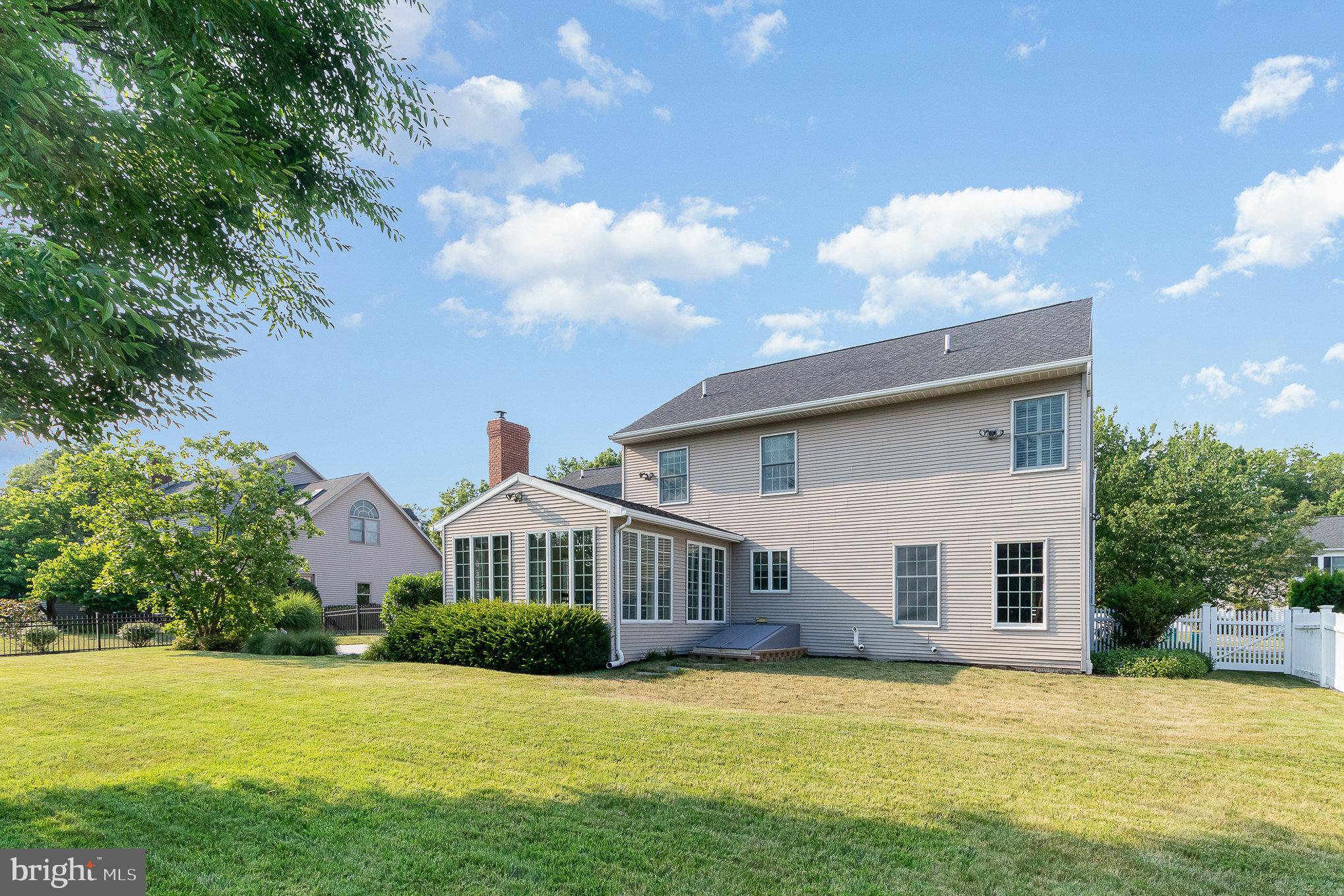 KINGSWOOD - Residential