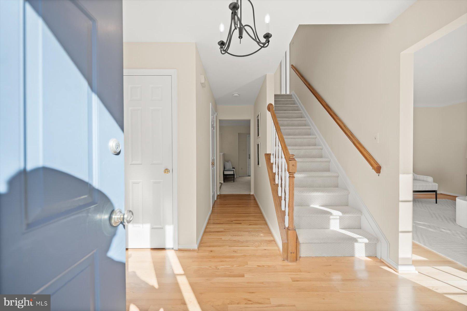 714 DONALDSON LANE SW