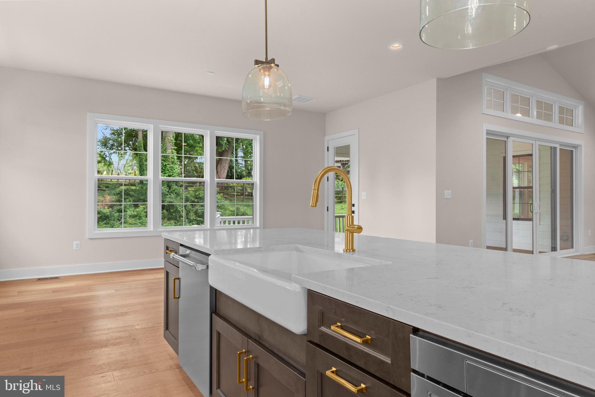 LOCUST HILL - Residential