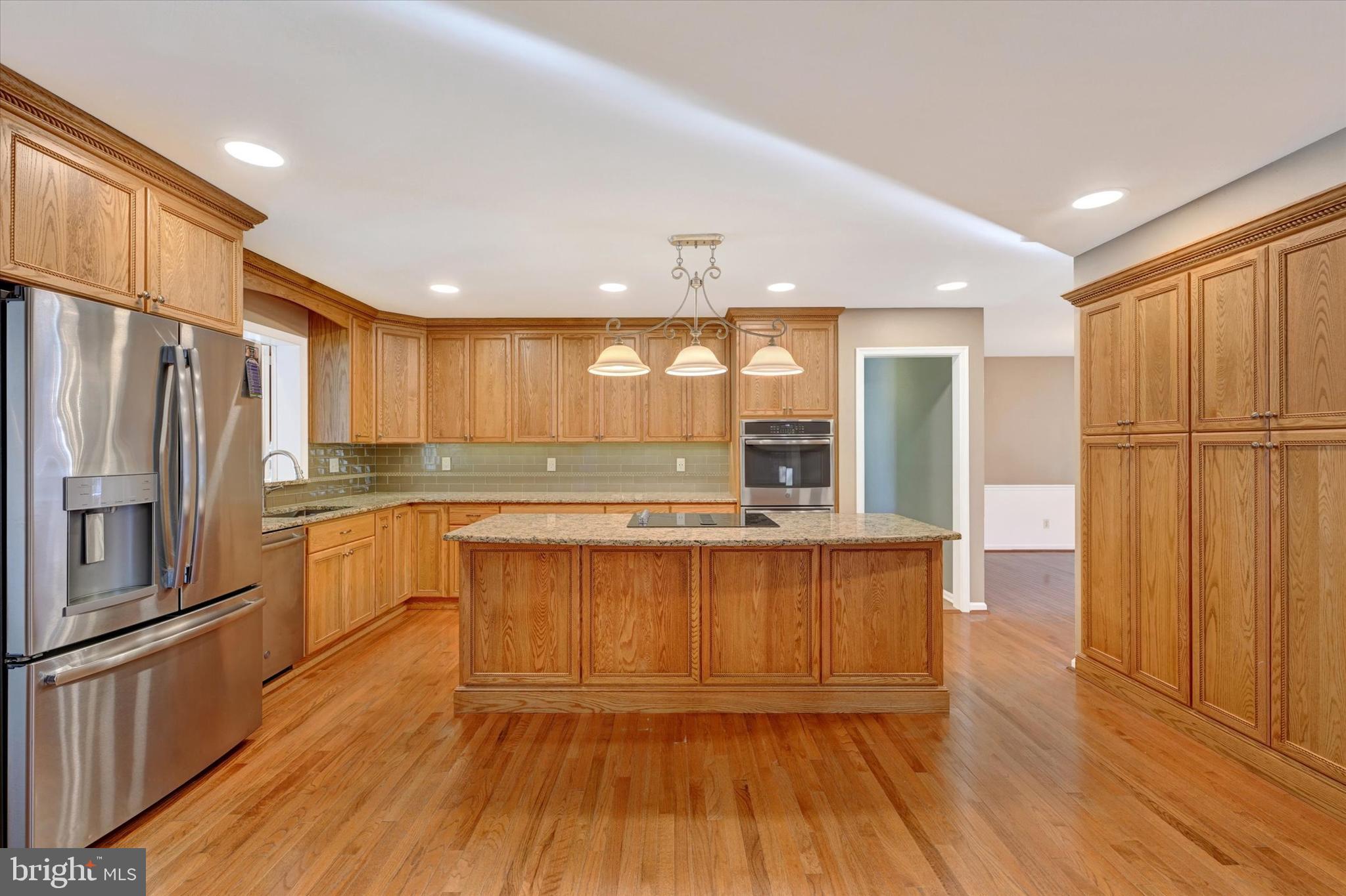 VELVET HILLS SOUTH - Residential