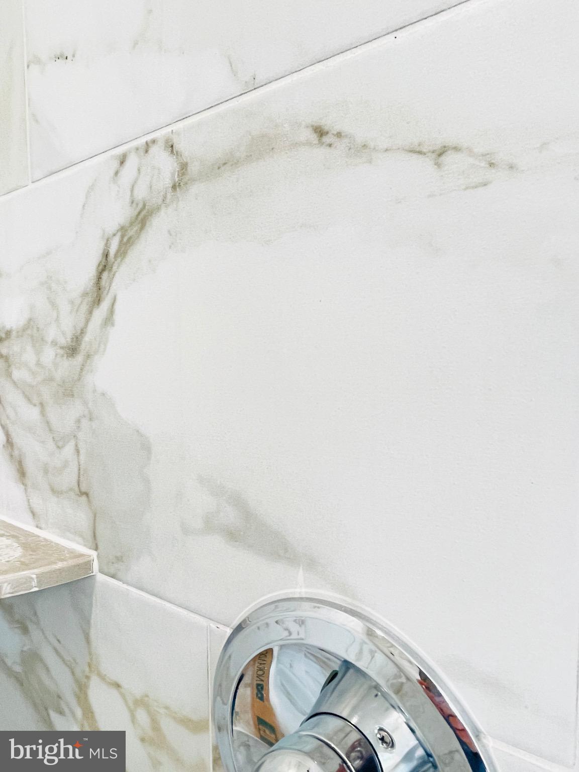 NADENBOUSCH PINES - Residential