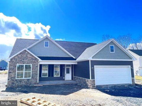 Homes For Sale - 19 Wattley Court<br/> Berkeley County, MARTINSBURG, WV 25405