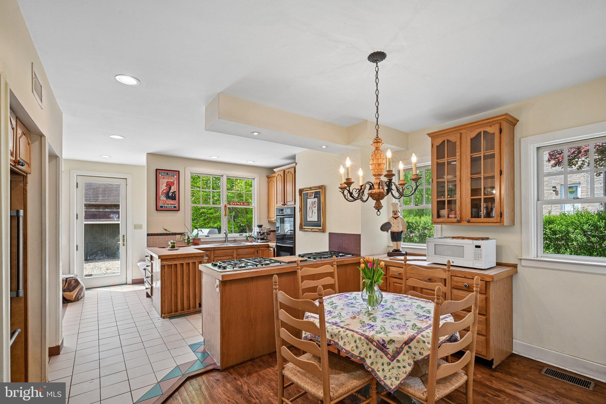 ARDMORE - Residential