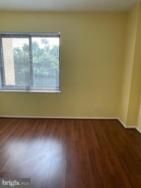 WATERGATE AT LANDMARK - Residential Lease