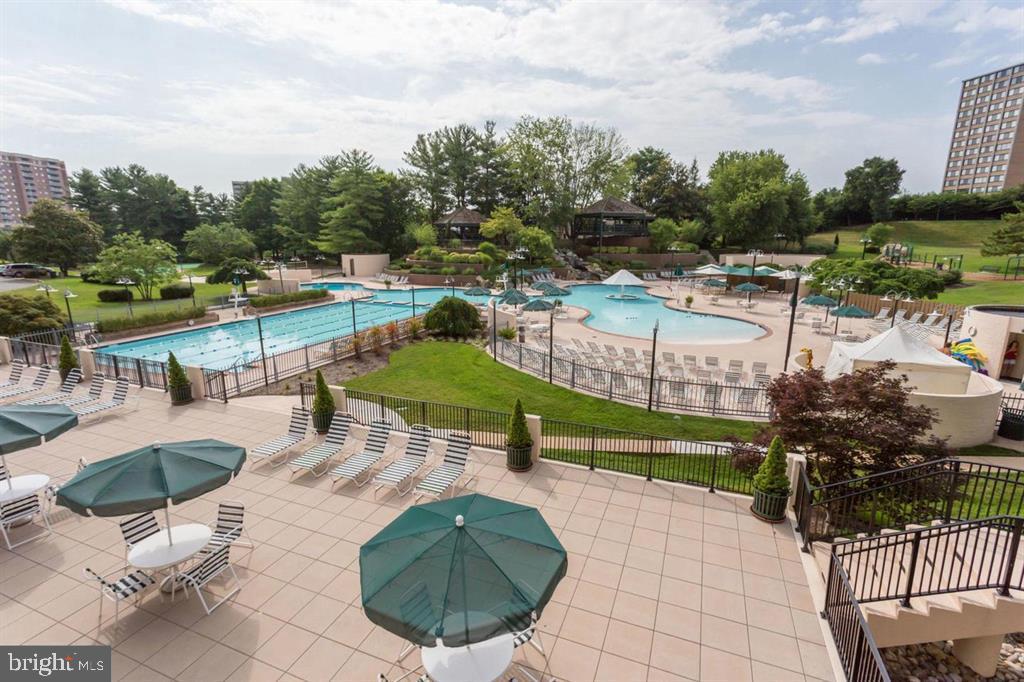 WATERGATE AT LANDMARK - Residential Lease