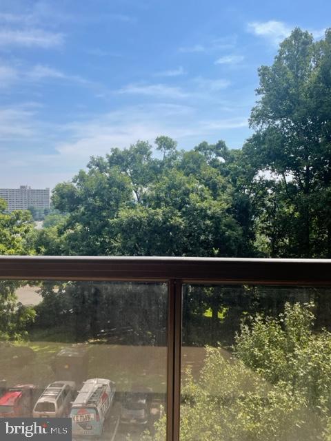 WATERGATE AT LANDMARK - Residential Lease