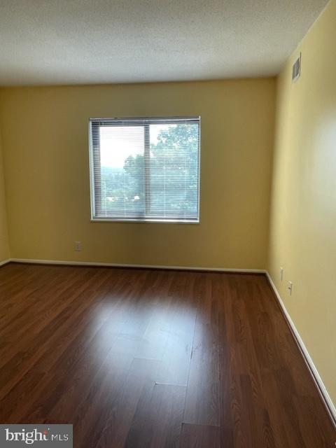 WATERGATE AT LANDMARK - Residential Lease