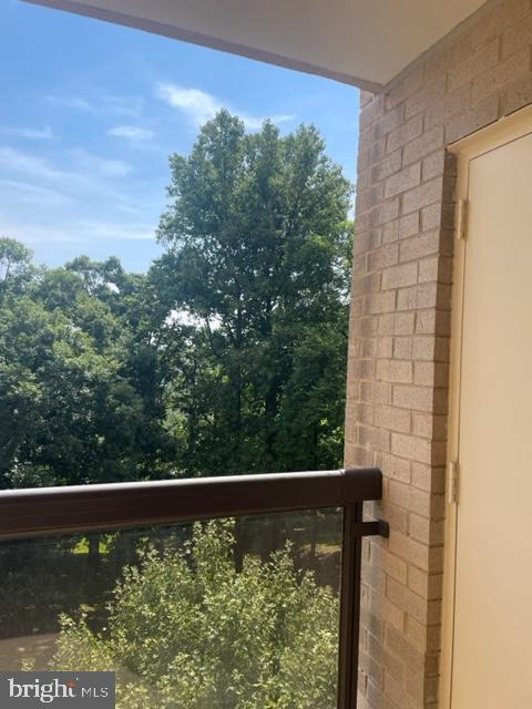 WATERGATE AT LANDMARK - Residential Lease