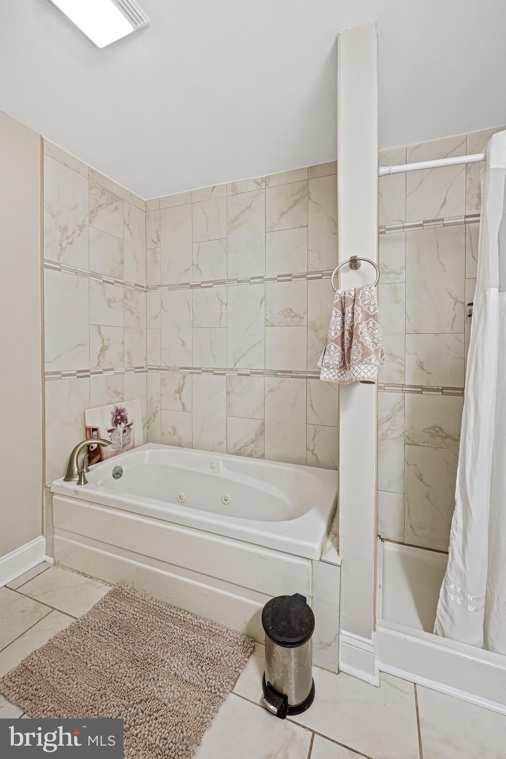 KIRK ACRES - Residential