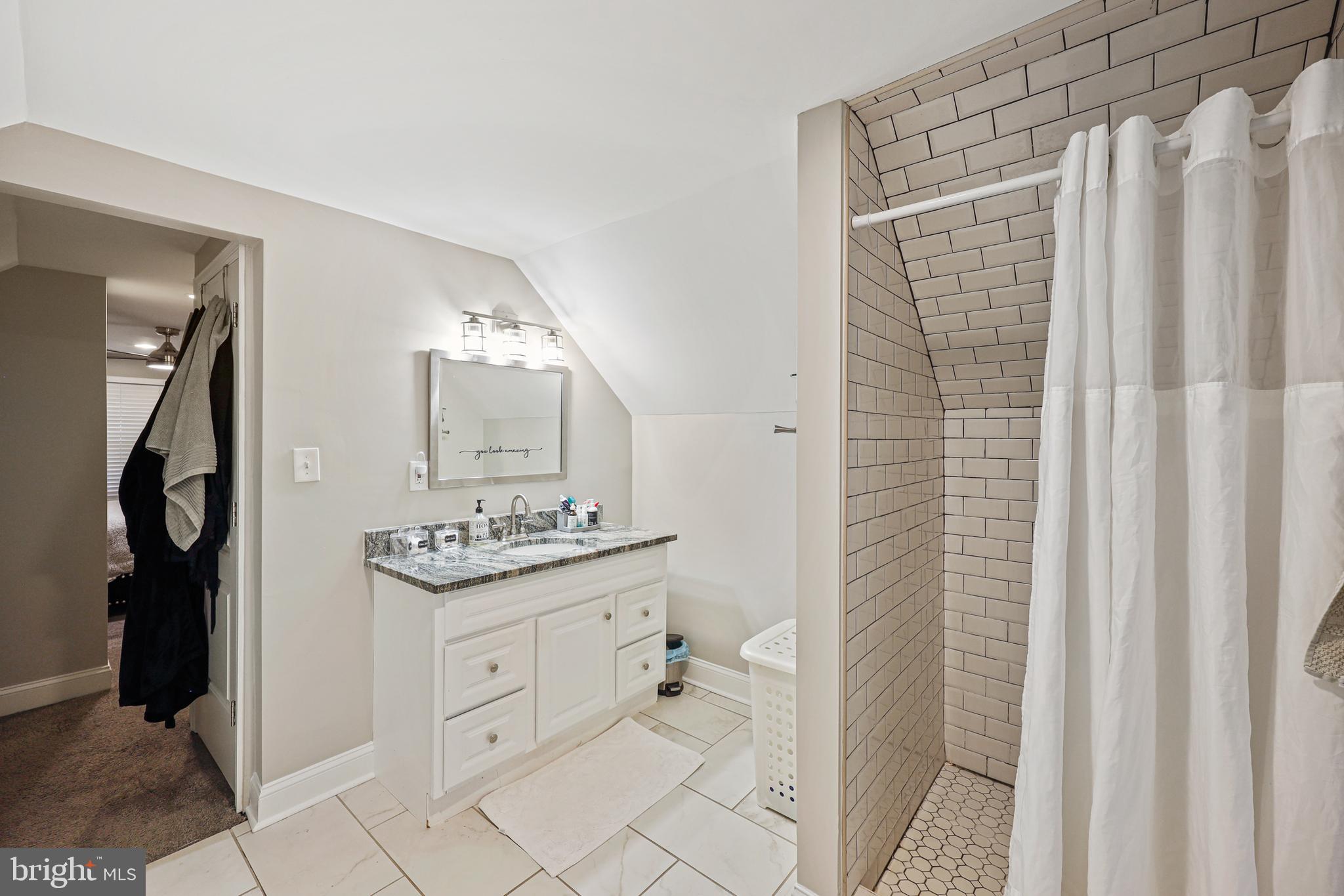 KIRK ACRES - Residential