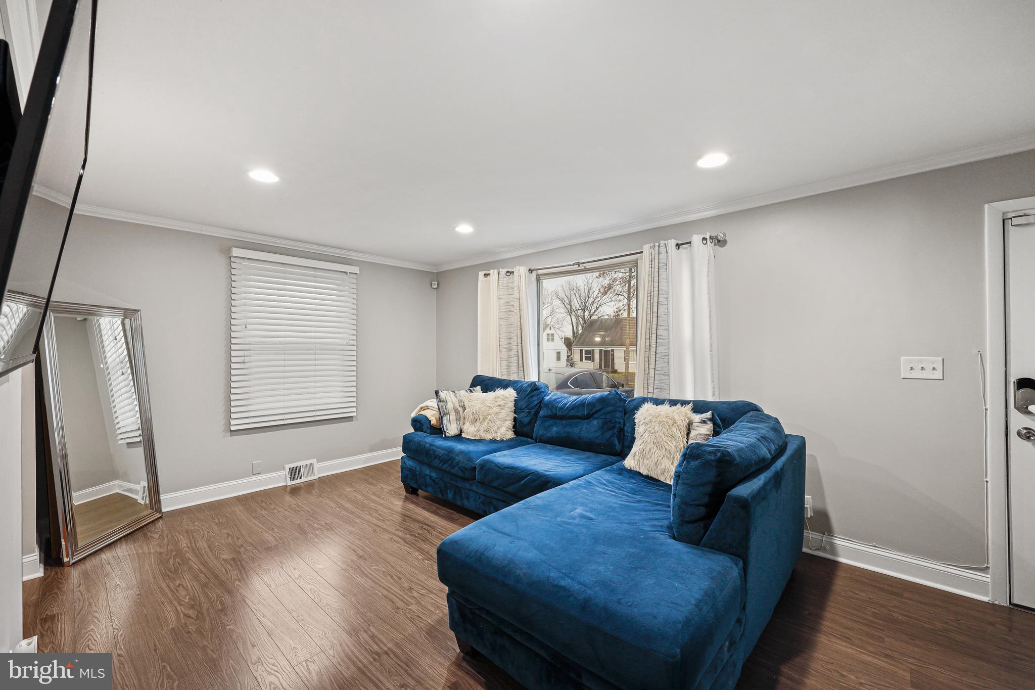 KIRK ACRES - Residential