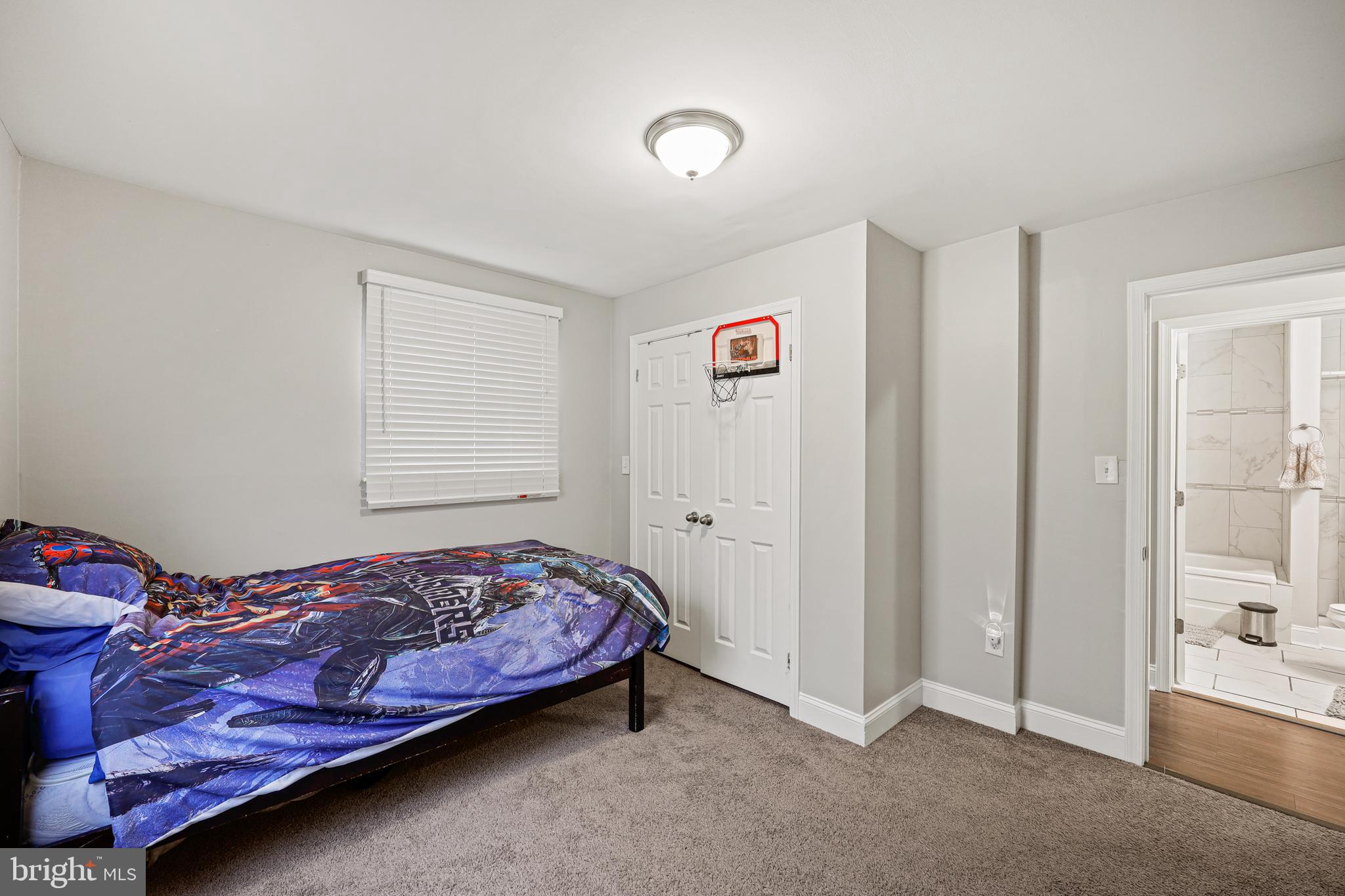 KIRK ACRES - Residential