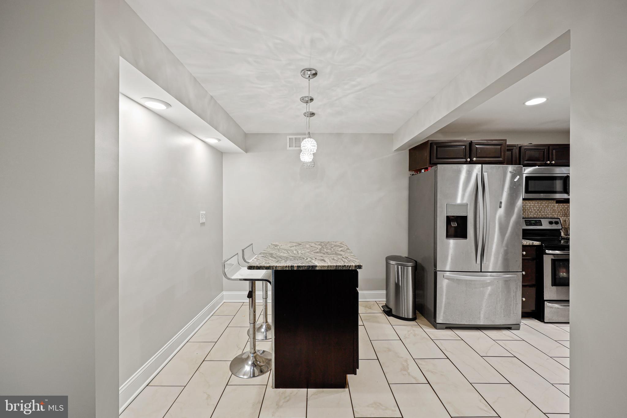 KIRK ACRES - Residential