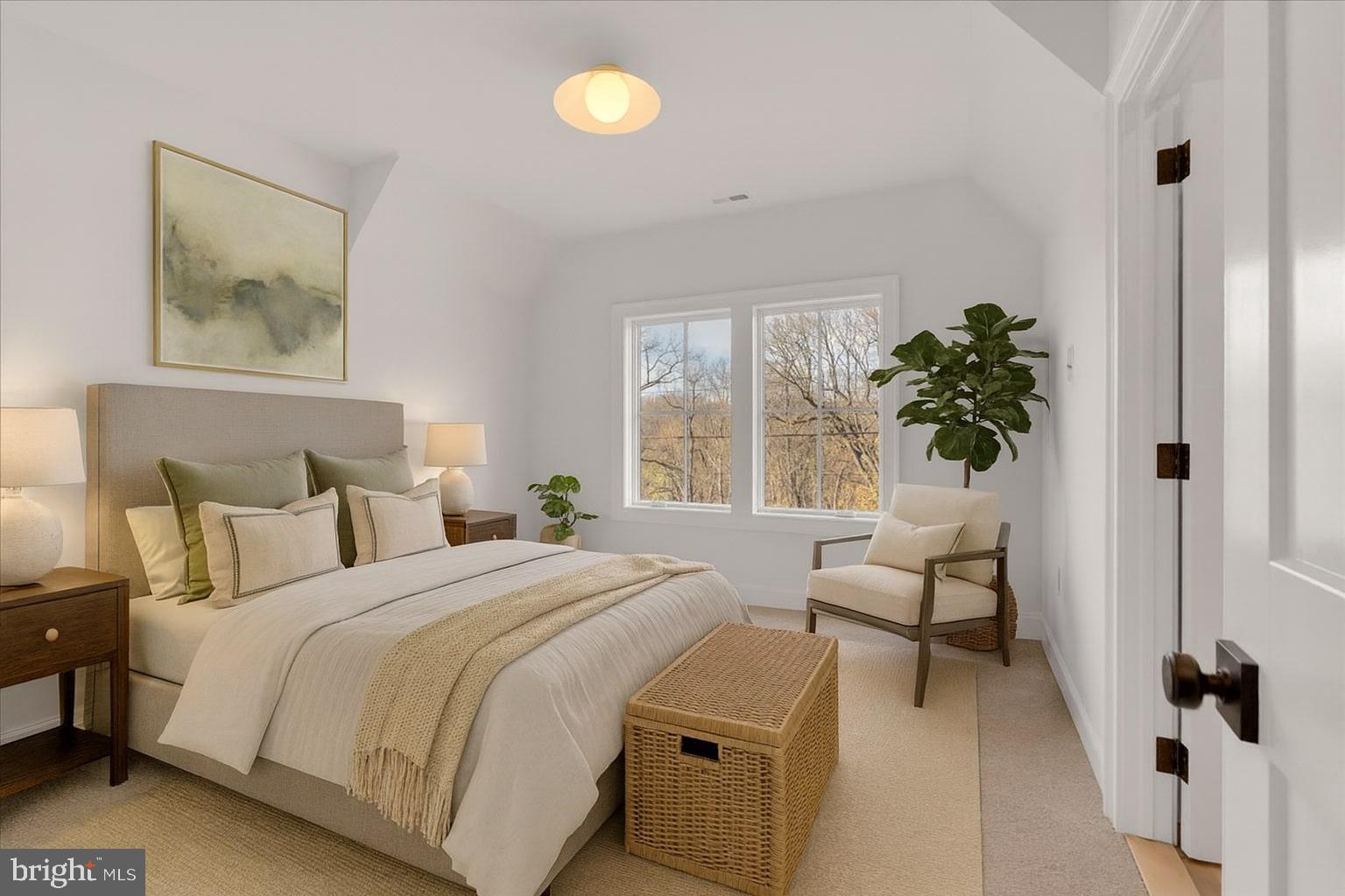 ROXBOROUGH - Residential