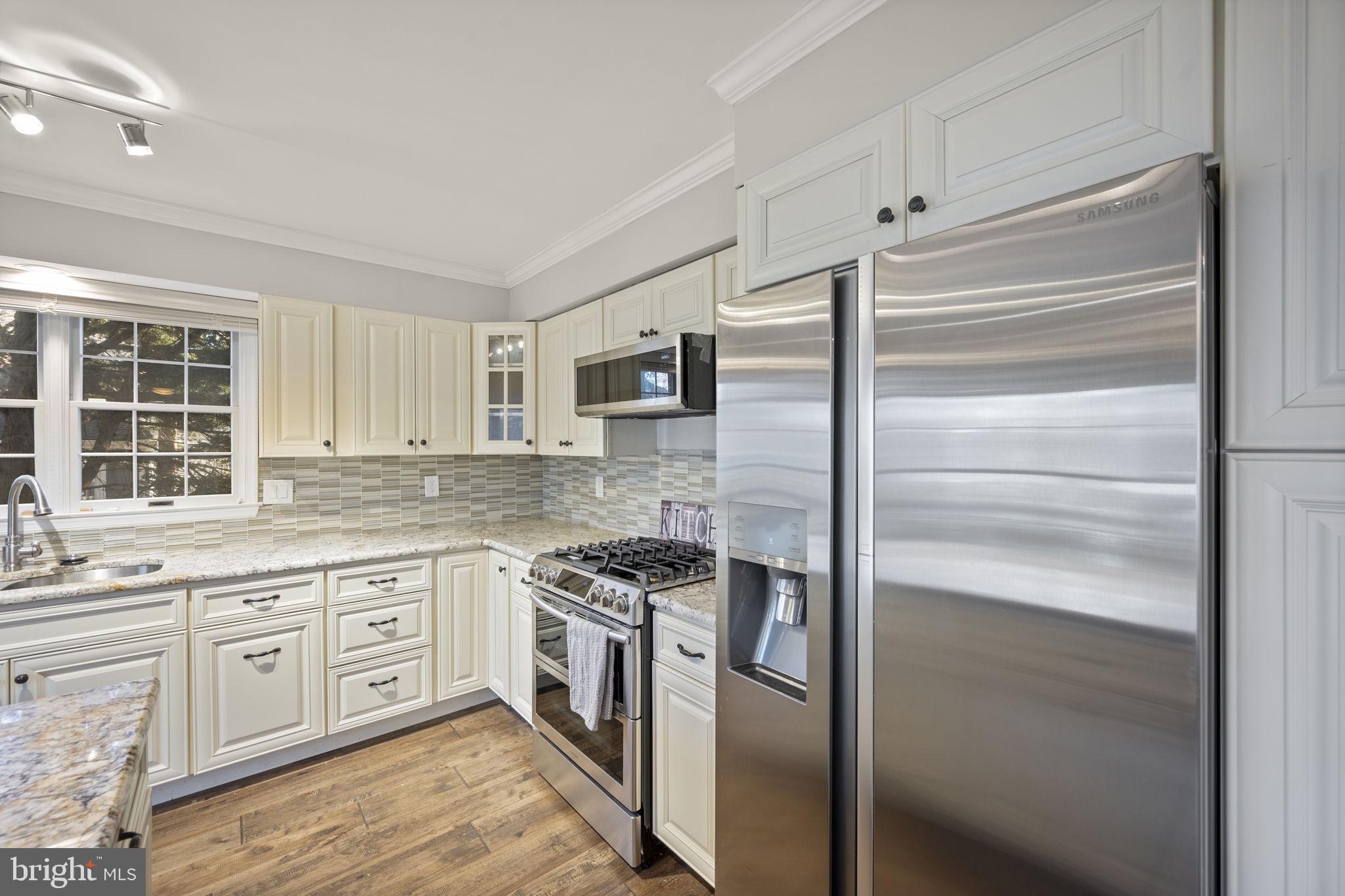 GREENE TREE - Residential