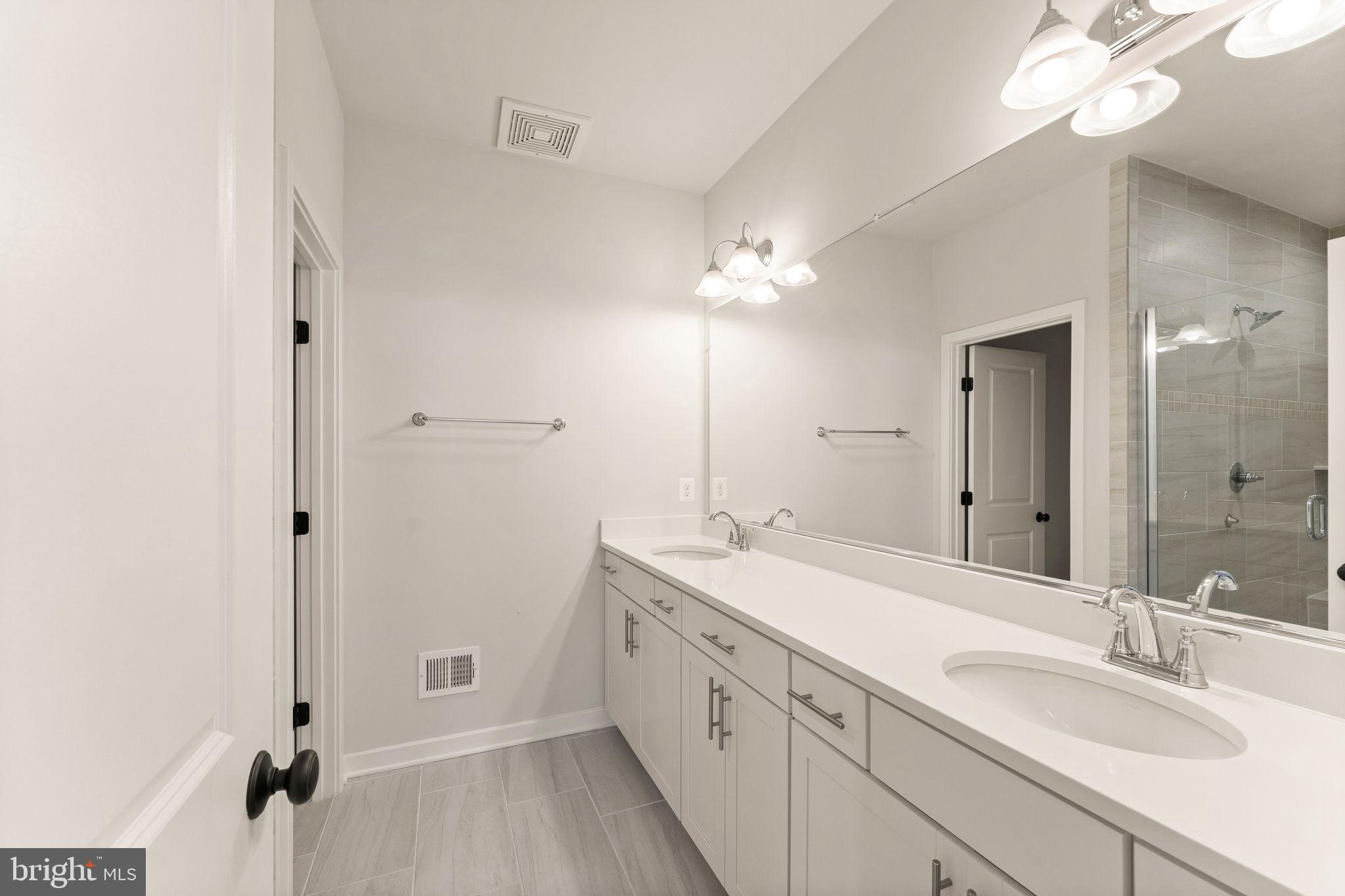 BRAMBLETON - Residential Lease