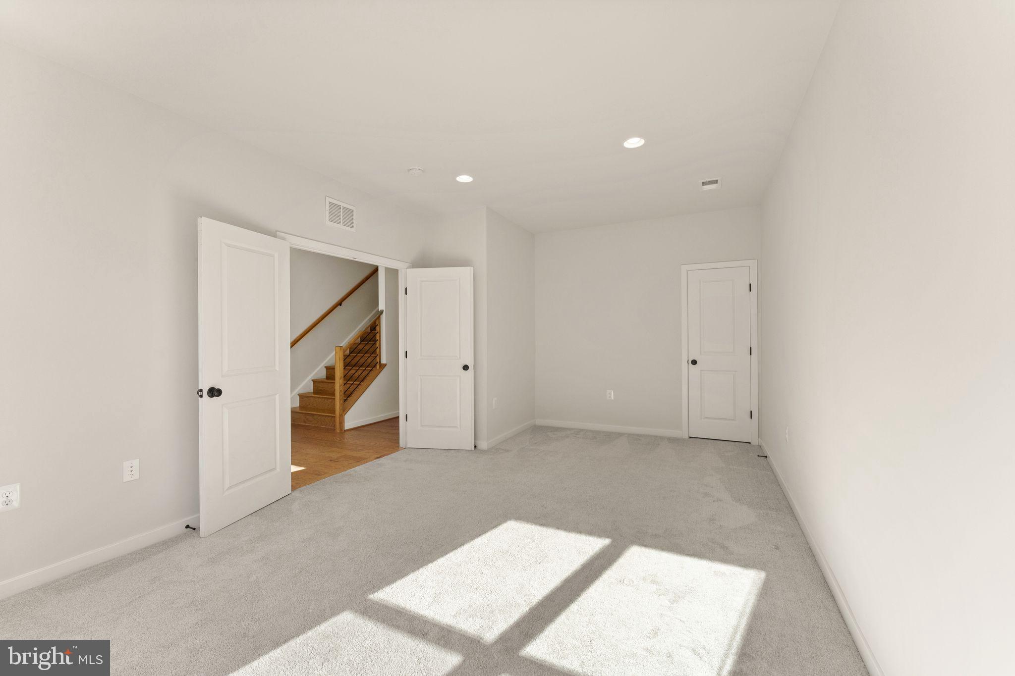 BRAMBLETON - Residential Lease