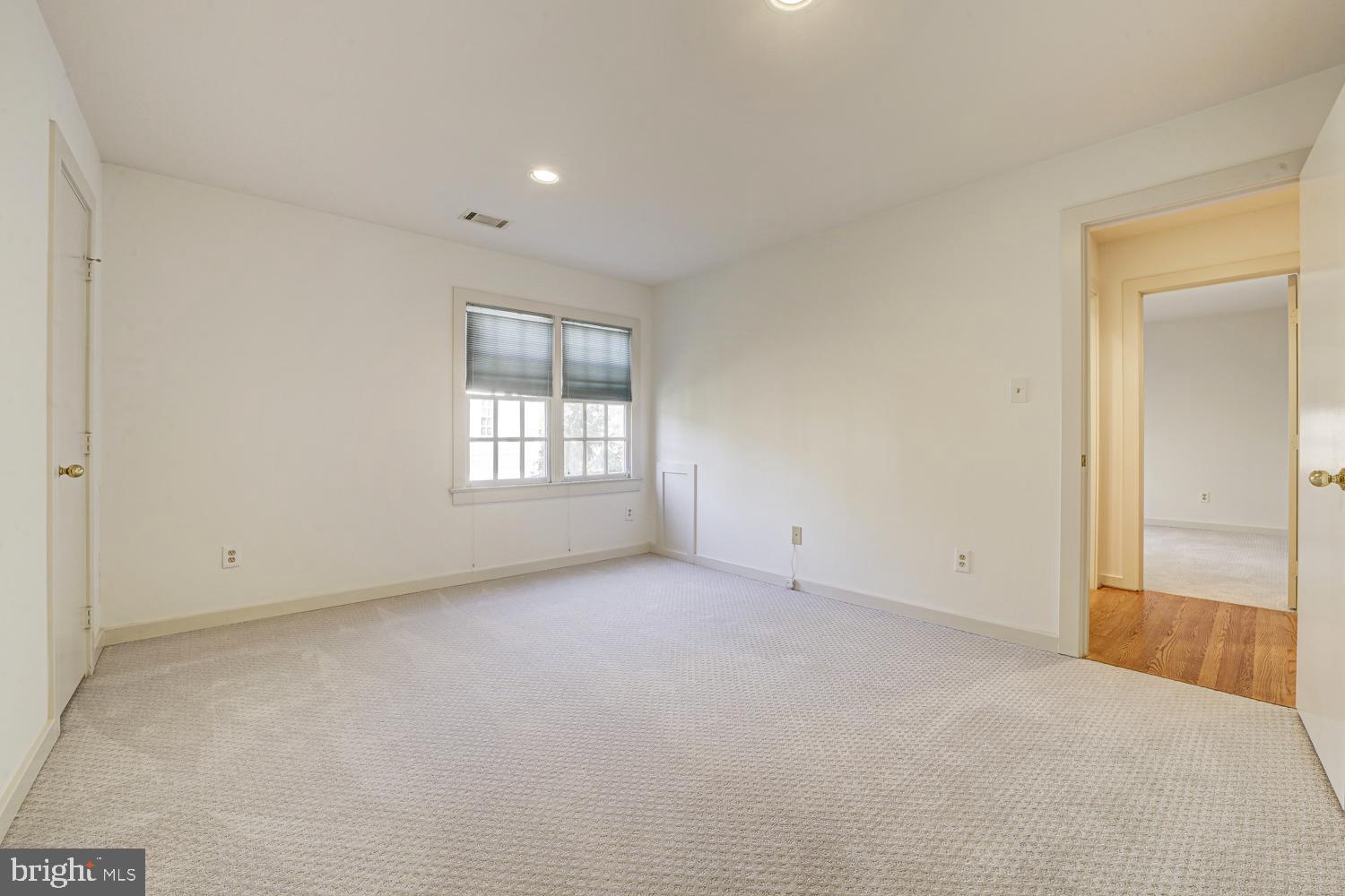 INVERNESS FOREST - Residential