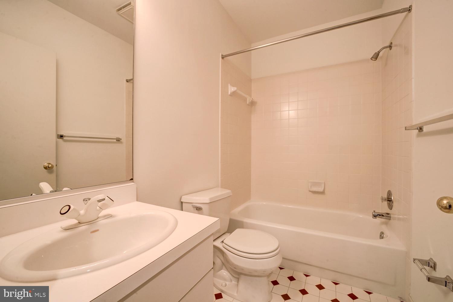 INVERNESS FOREST - Residential